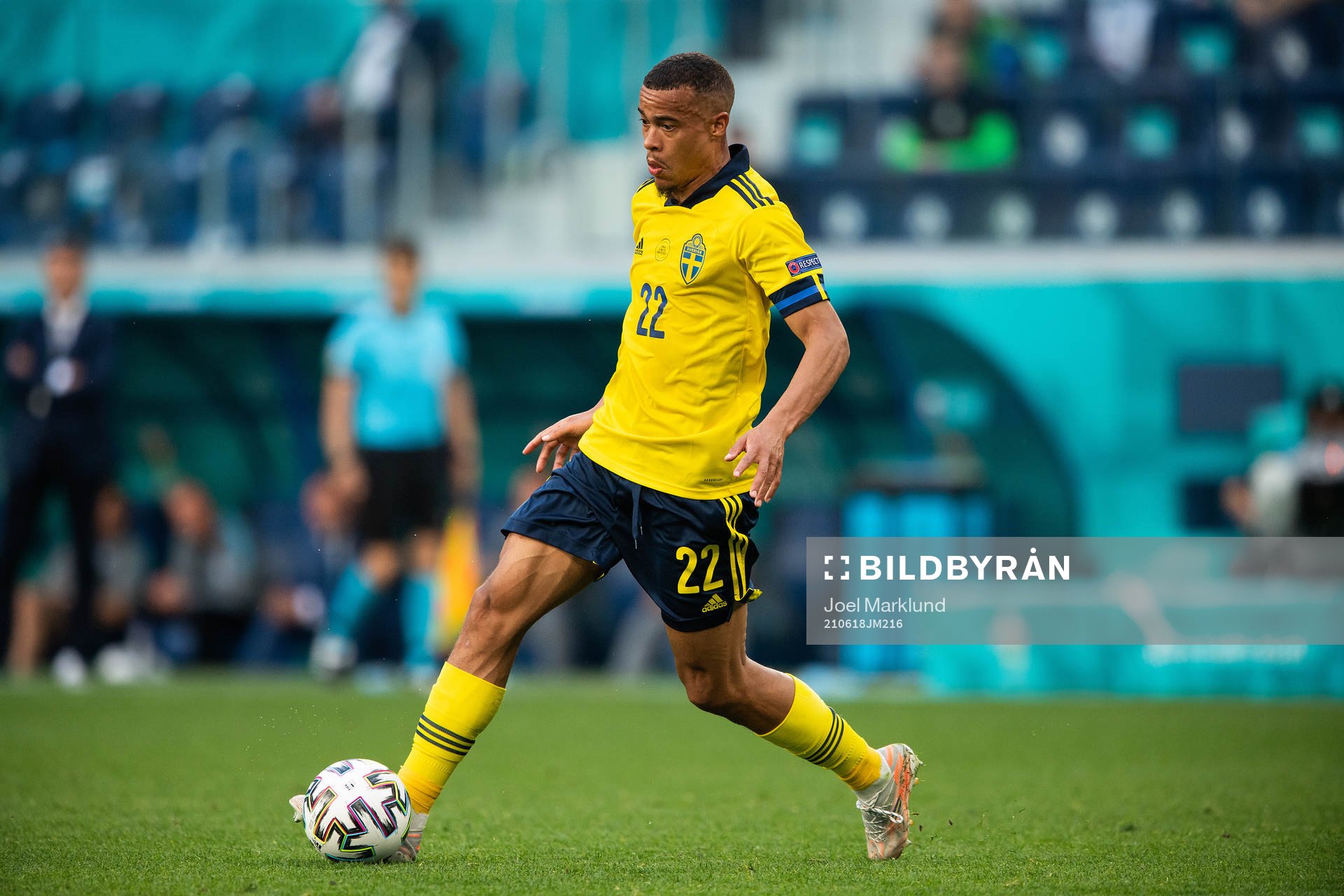Robin Quaison of Sweden