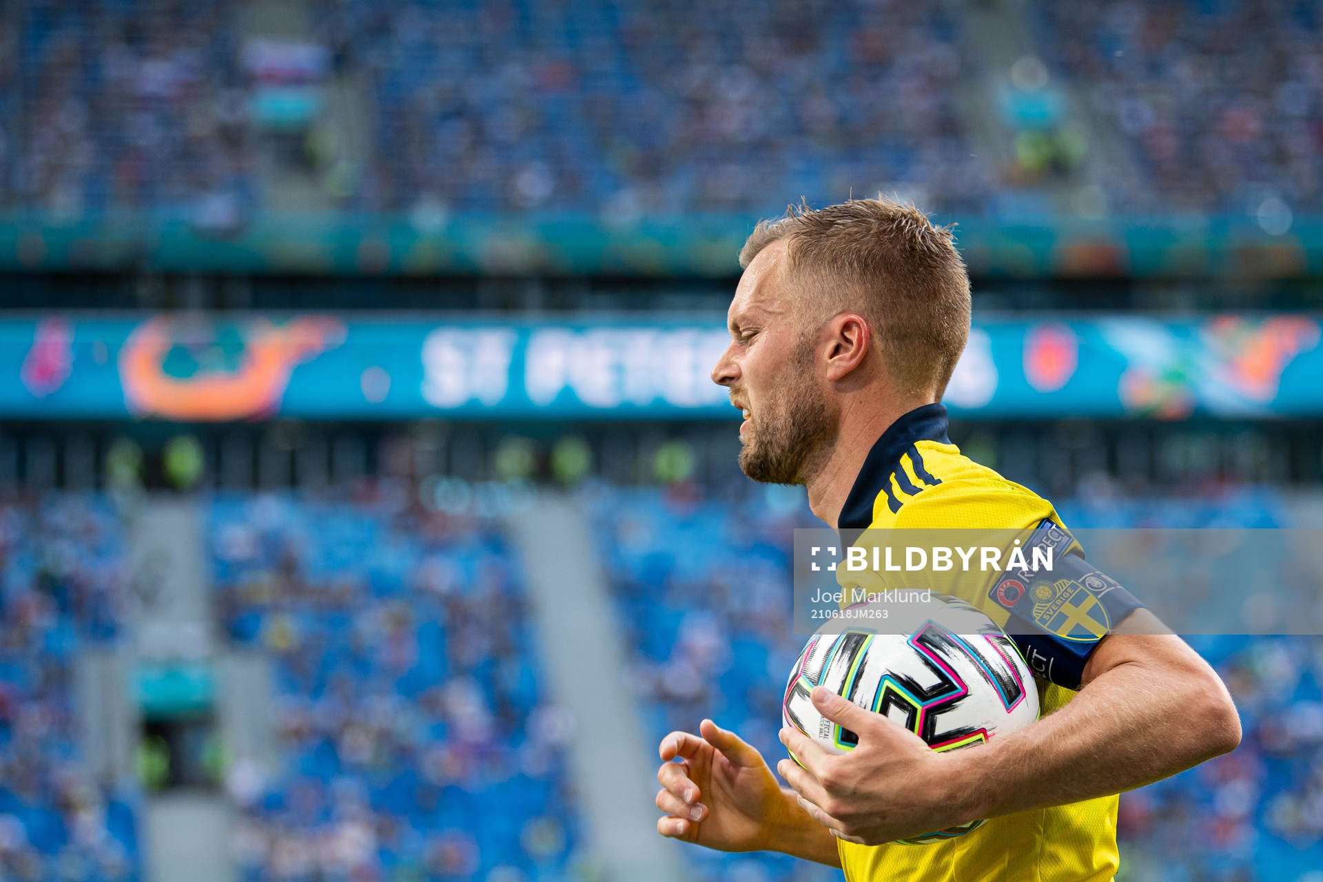 Sebastian Larsson of Sweden