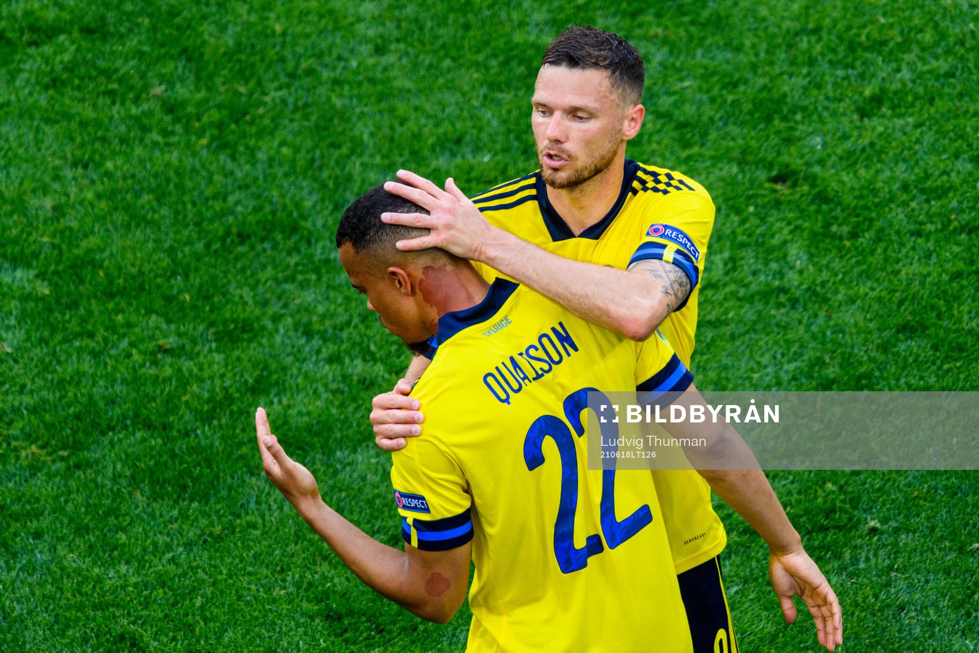 Marcus Berg and Robin Quaison of Sweden