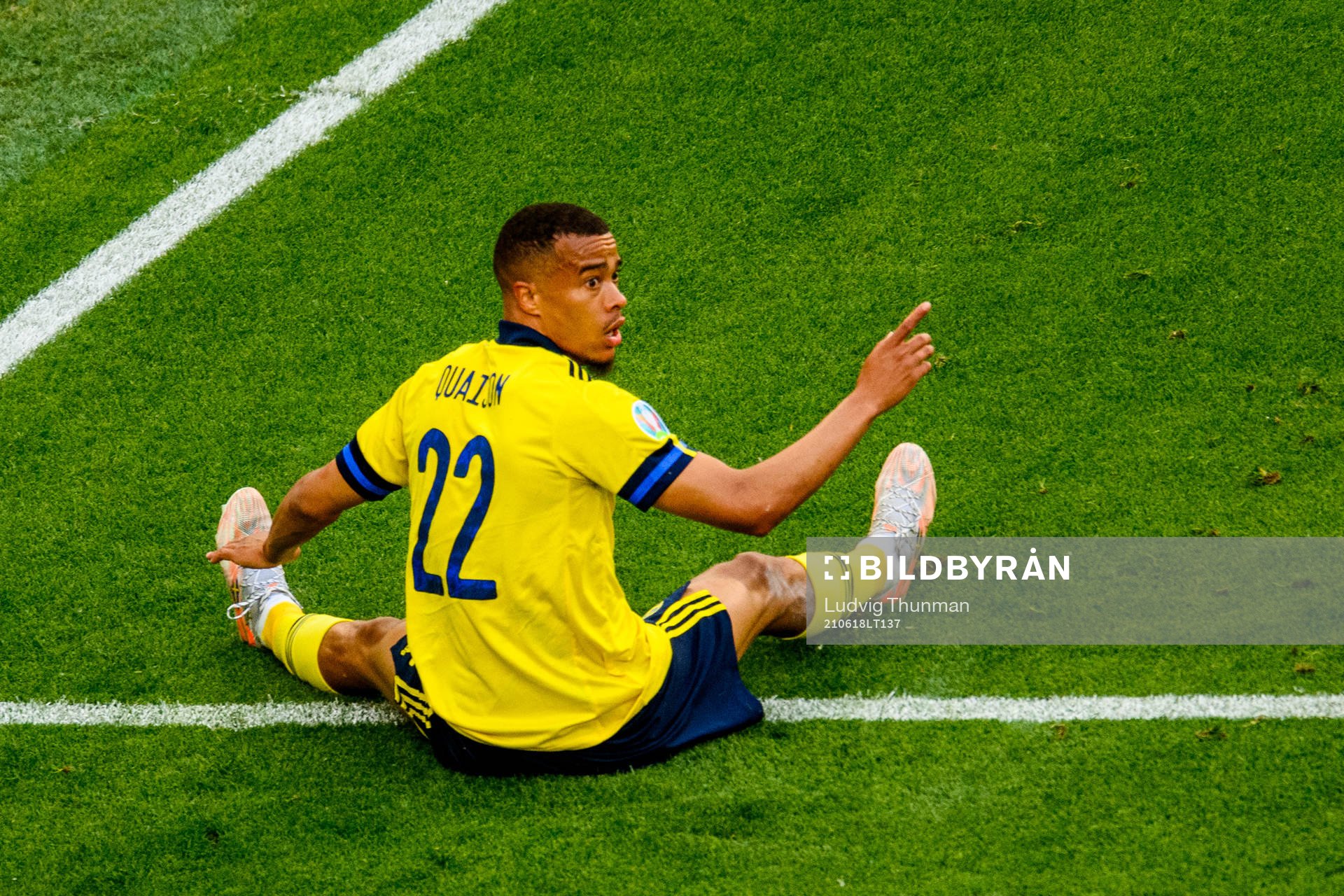 Robin Quaison of Sweden