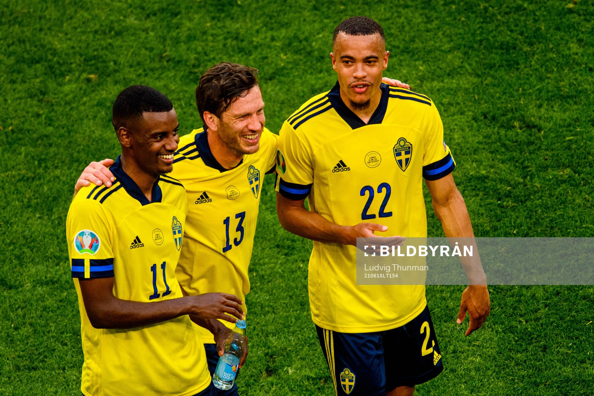 Alexander Isak, Gustav Svensson and Robin Quaison of Sweden