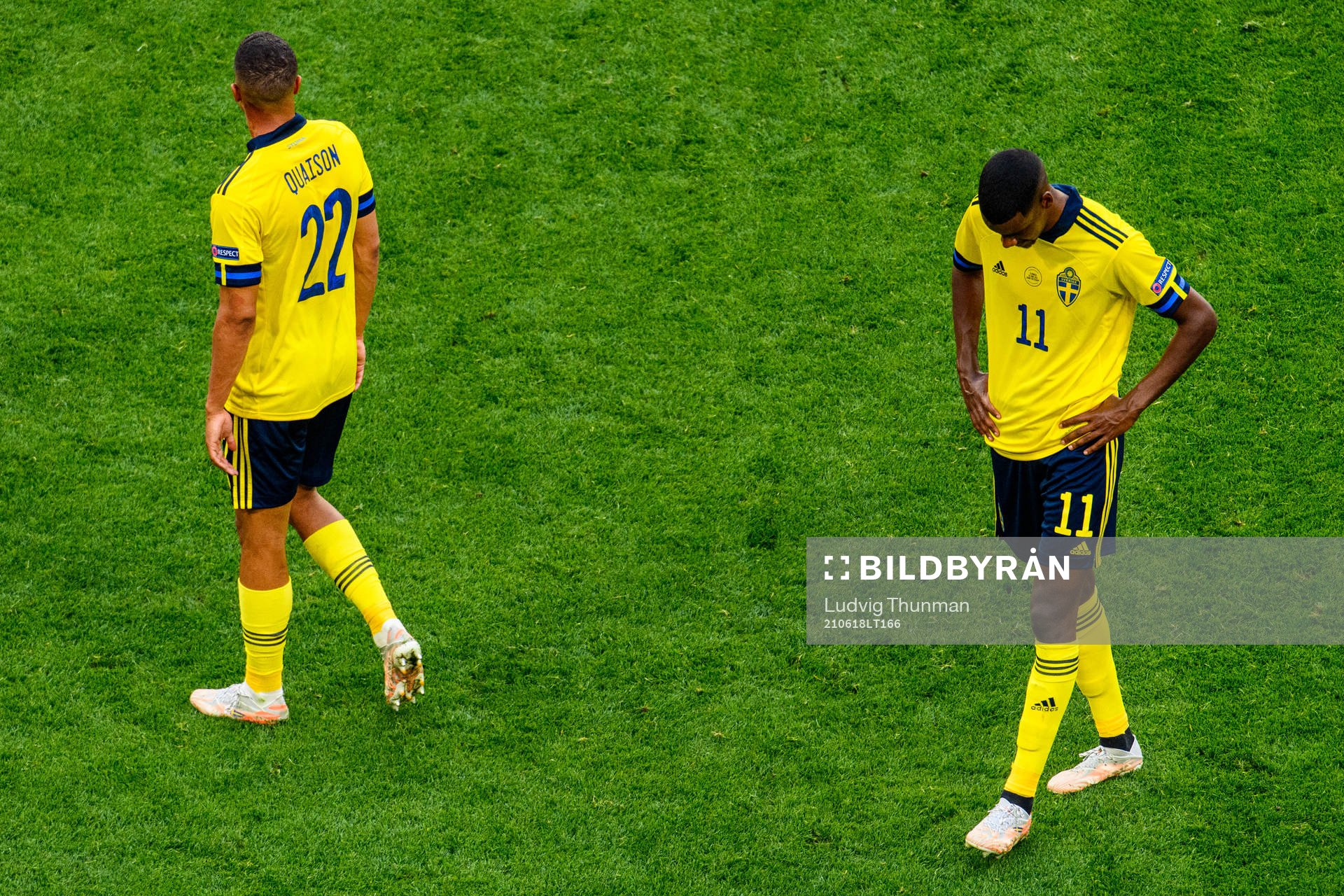 Robin Quaison and Alexander Isak of Sweden
