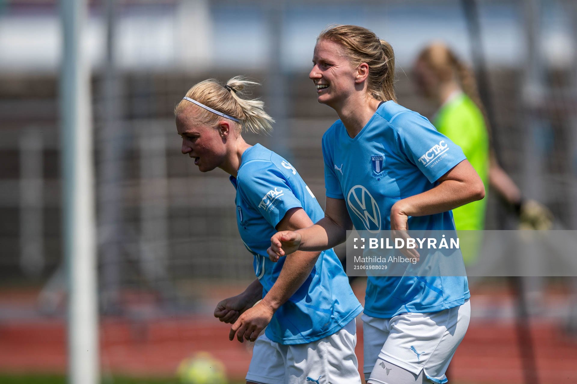 Malmö FFs Amanda Kander jublar