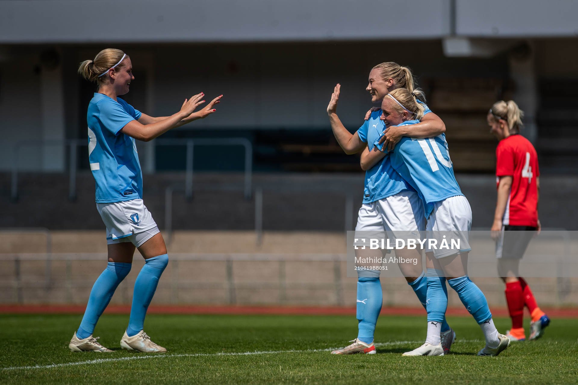 Malmö FFs Madeleine Hejde jublar