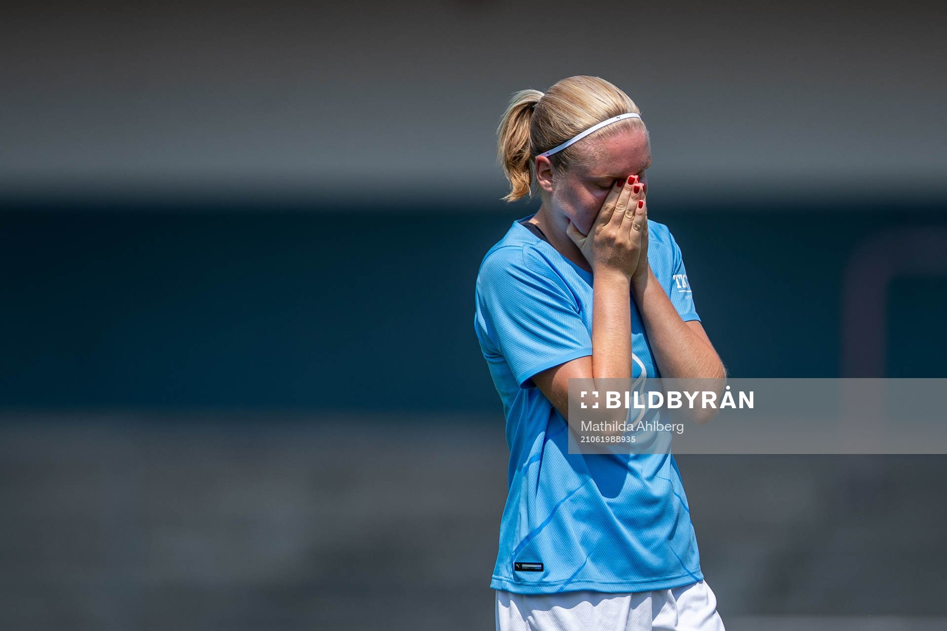 Malmö FFs Amanda Kander deppar