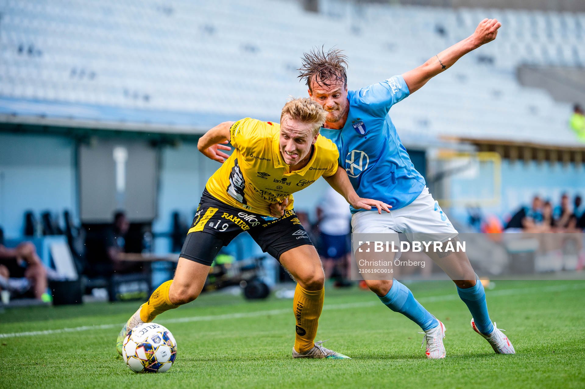 Elfsborgs Jeppe Møldrup Okkels och Malmö FFs Eric Larsson