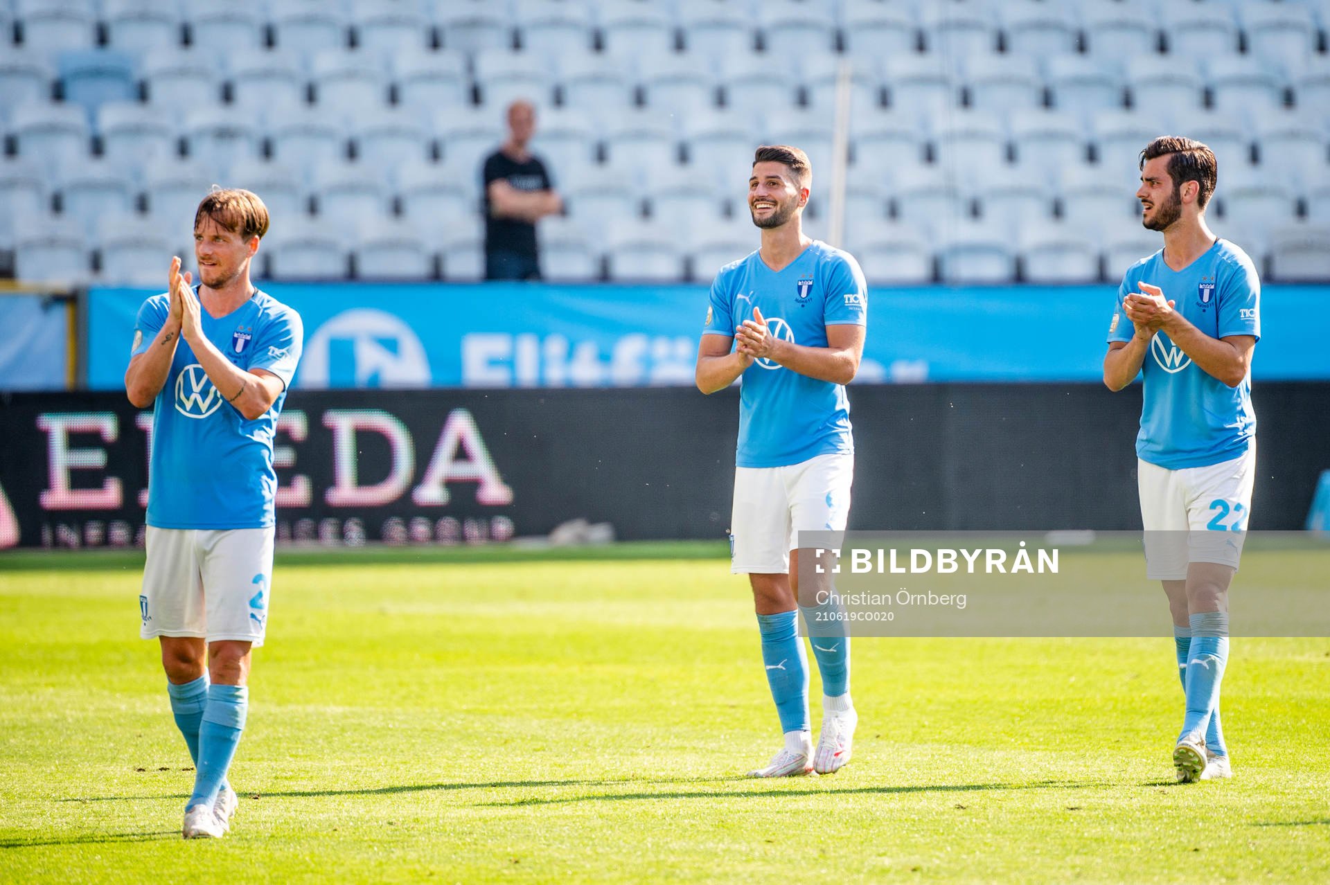Malmö FFs Eric Larsson, Antonio Colak och Adi Nalic jublar