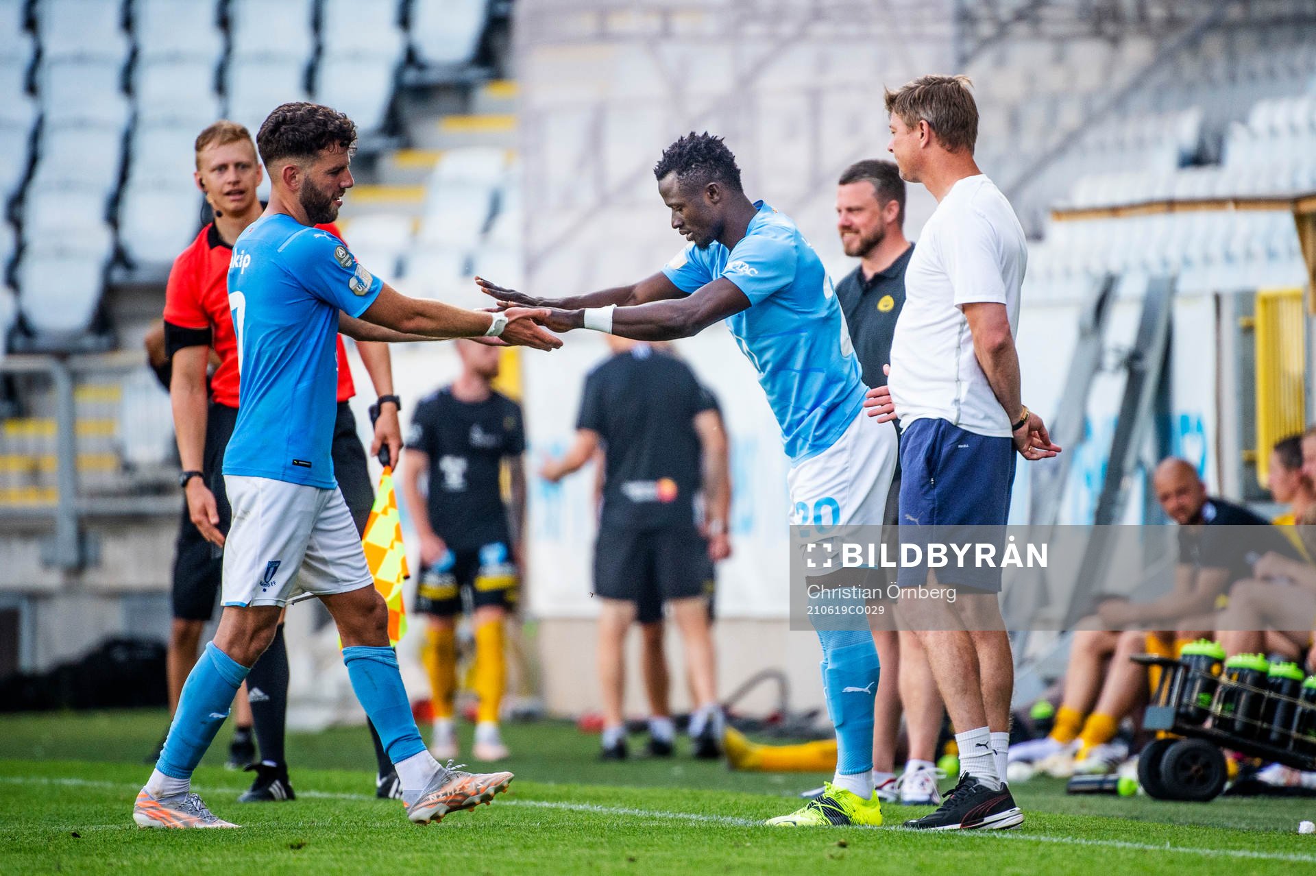 Byte i Malmö FF. Ut går Erdal Rakip och in kommer Bonke