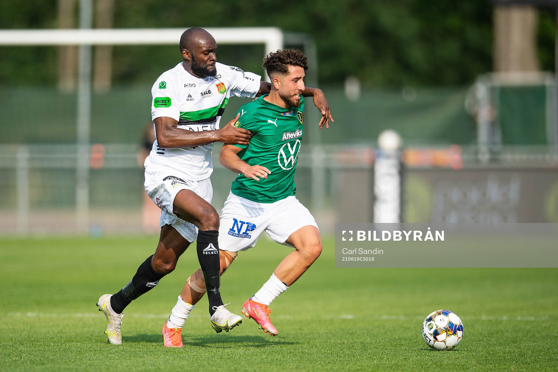 GAIS Boris Lumbana och Jönköpings Moustafa Zeidan