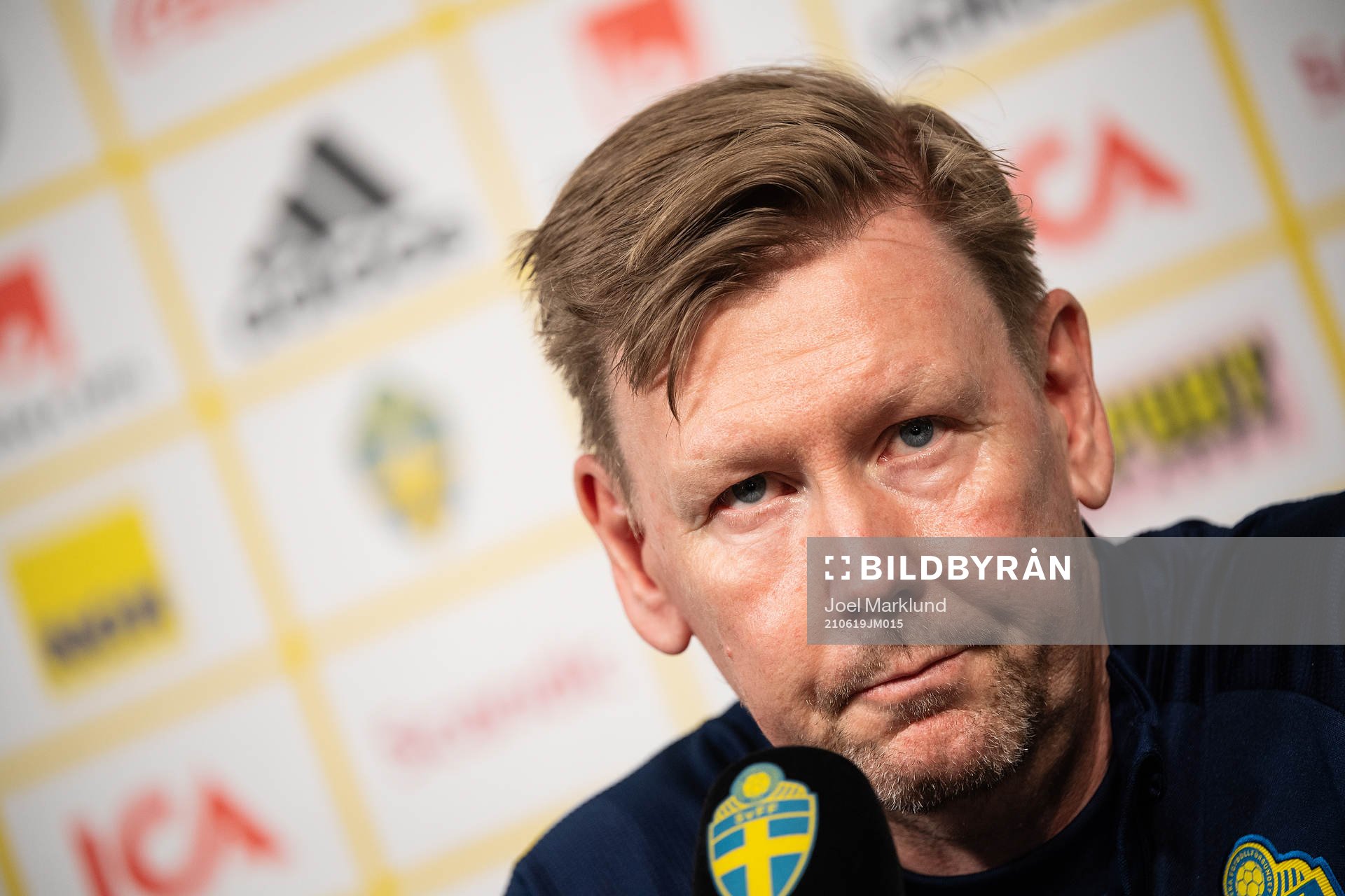 assistant coach Peter Wettergren of the Swedish national