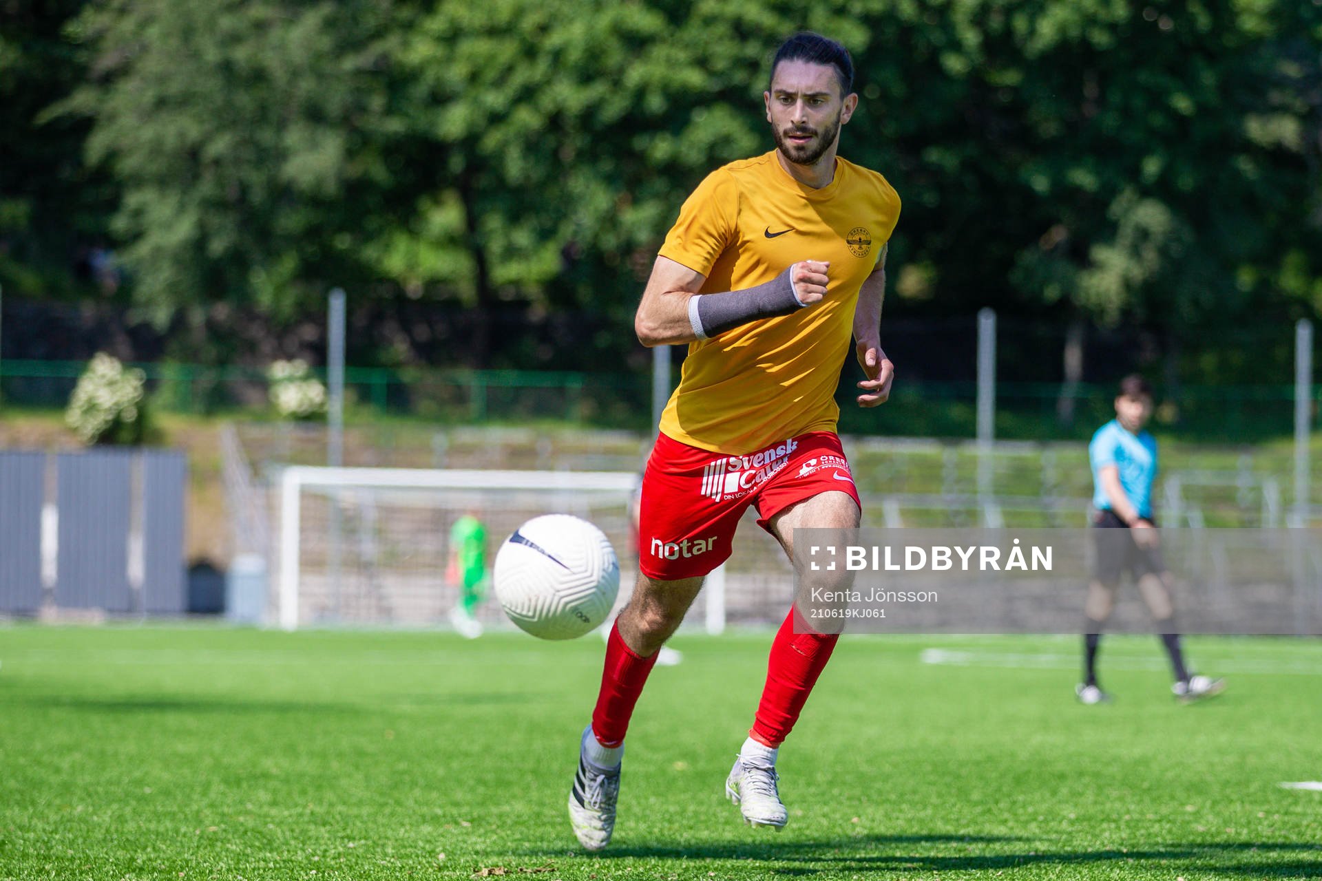 Örebro Syrianskas Laurence Bell