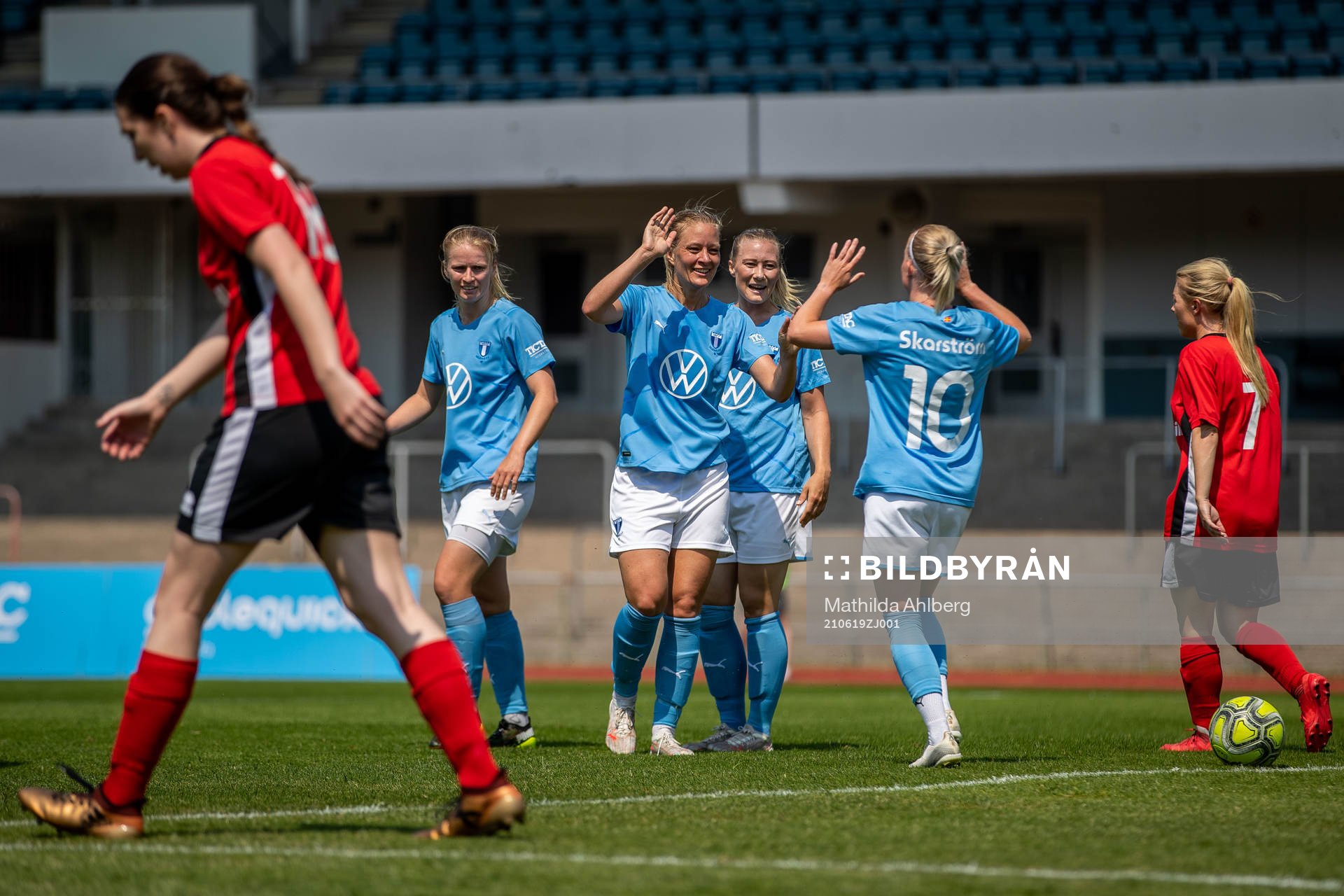 Malmö FFs Annelie Nilsson jublar