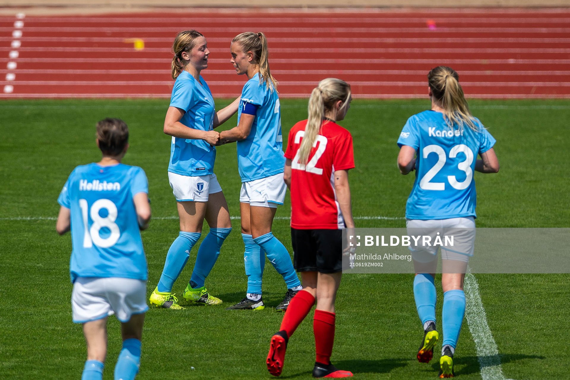 Malmö FFs Elvira Ramel jublar
