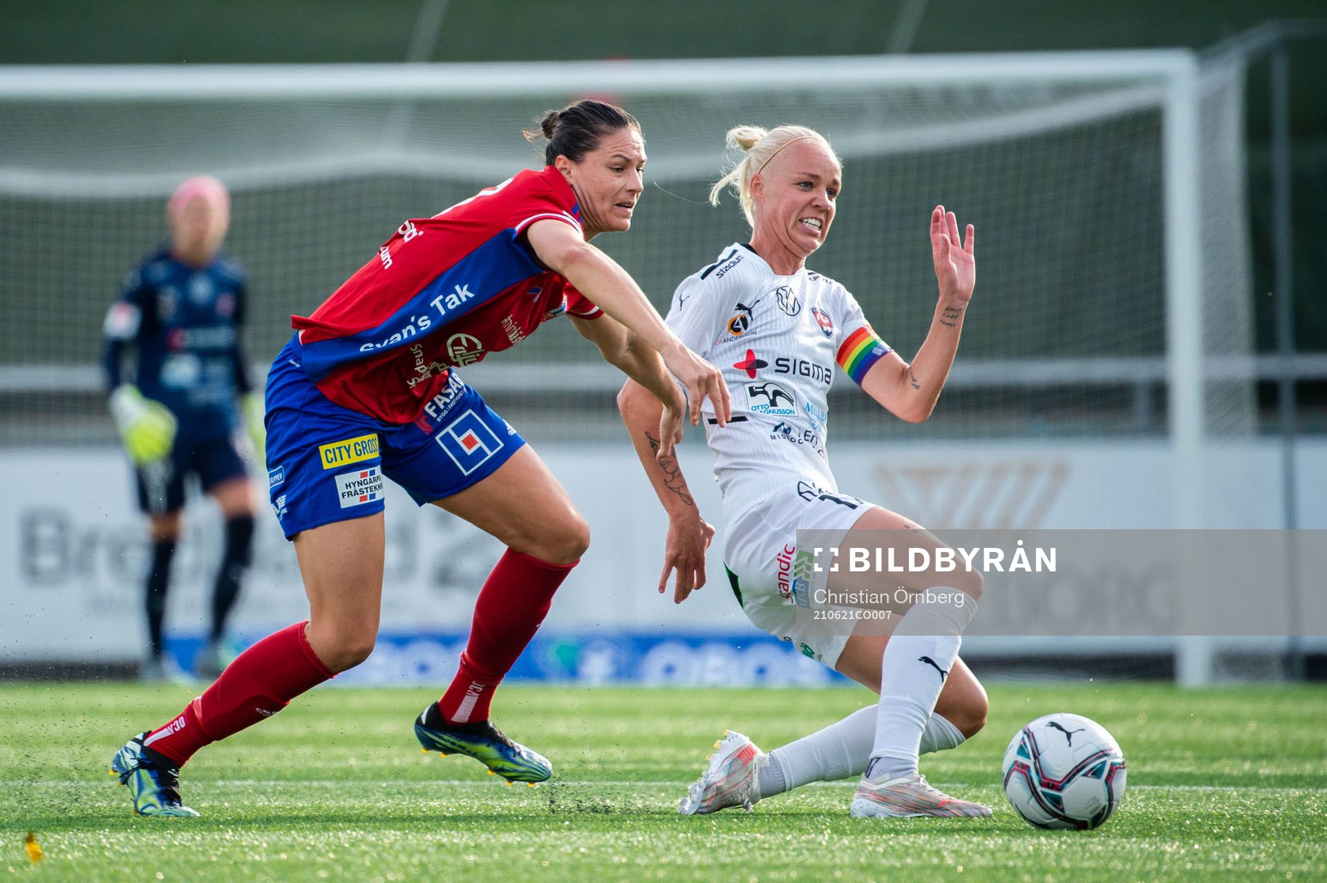 Vittsjös Emily Gielnik och Rosengårds Caroline Seger