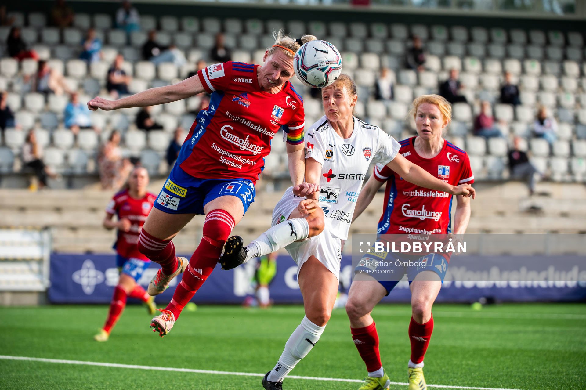 Vittsjös Sandra Adolfsson och Rosengårds Anna Anvegård