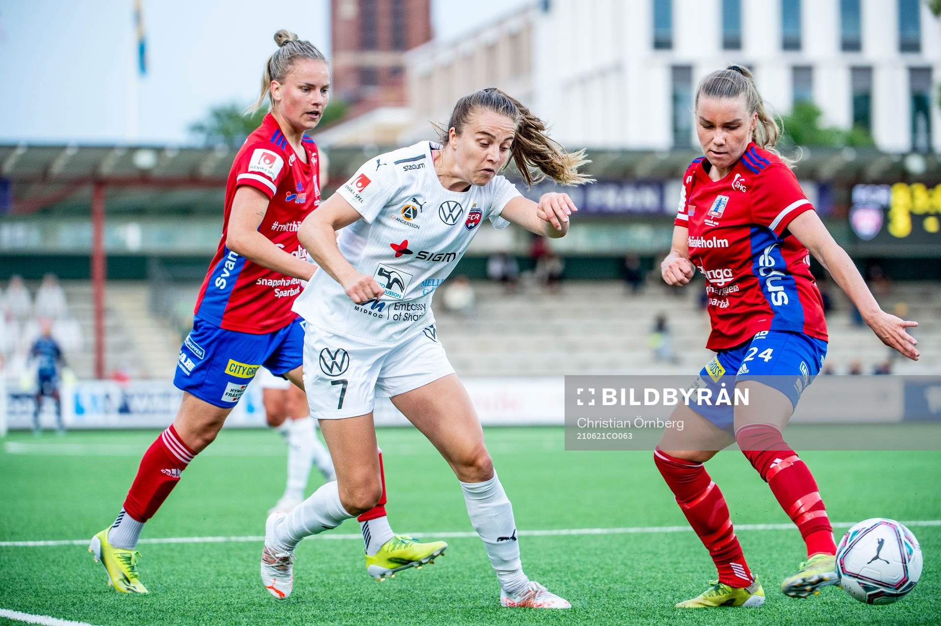Rosengårds Fiona Brown mot Vittsjös Julia Tunturi och