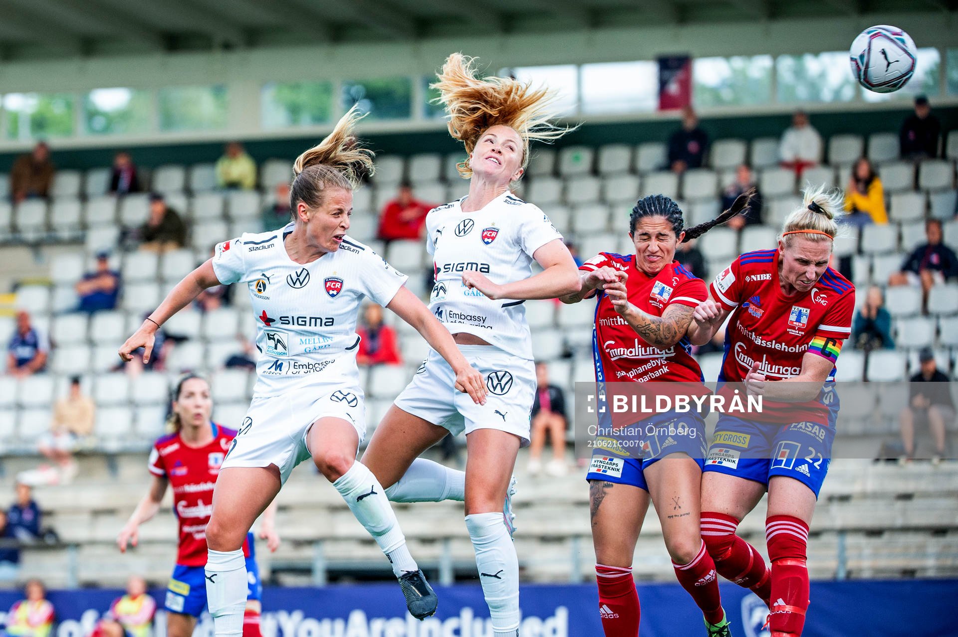 Rosengårds Anna Anvegård och Glódís Perla