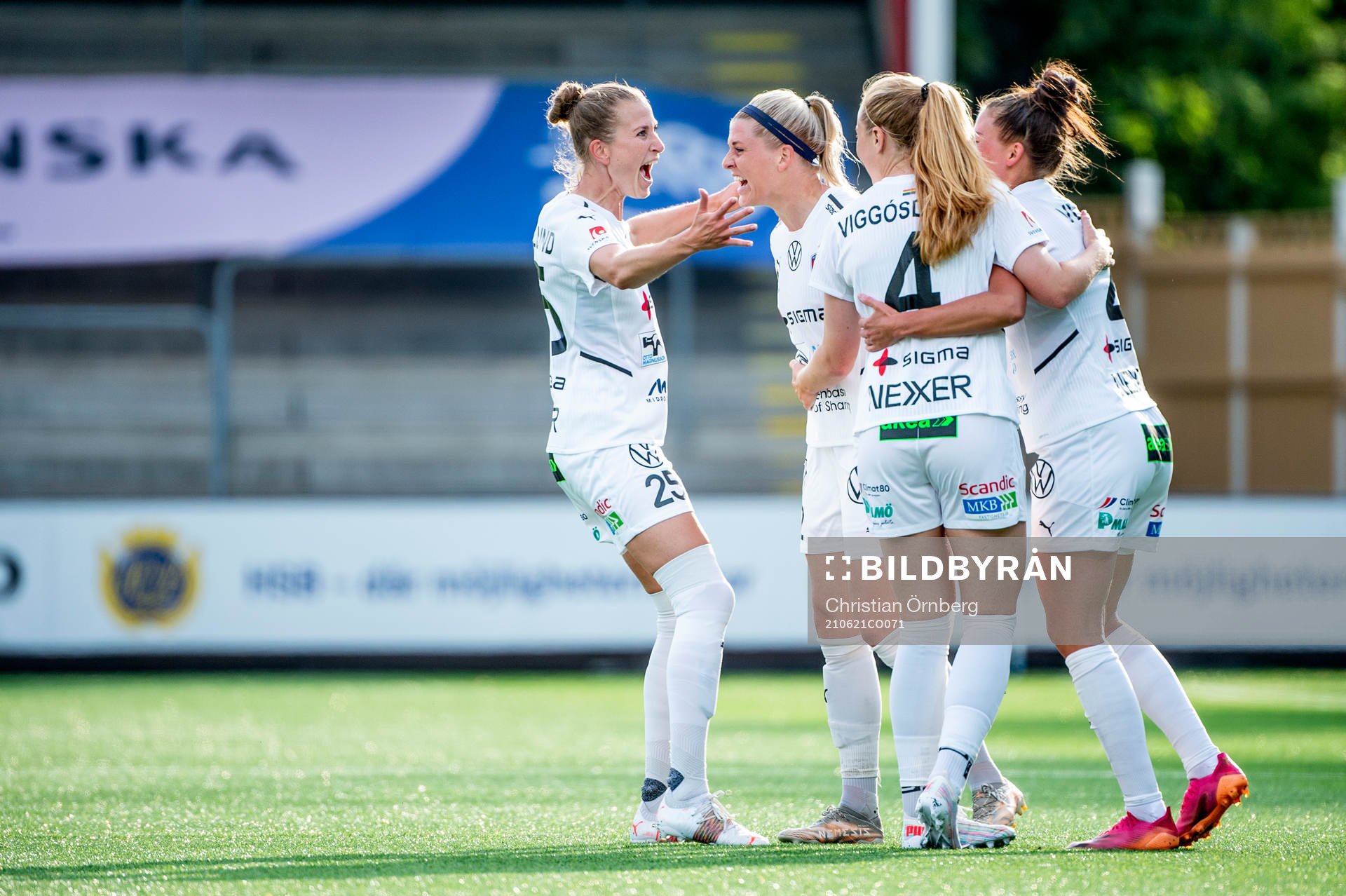 Rosengårds Emma Berglund, Olivia Schough, Glódís Perla