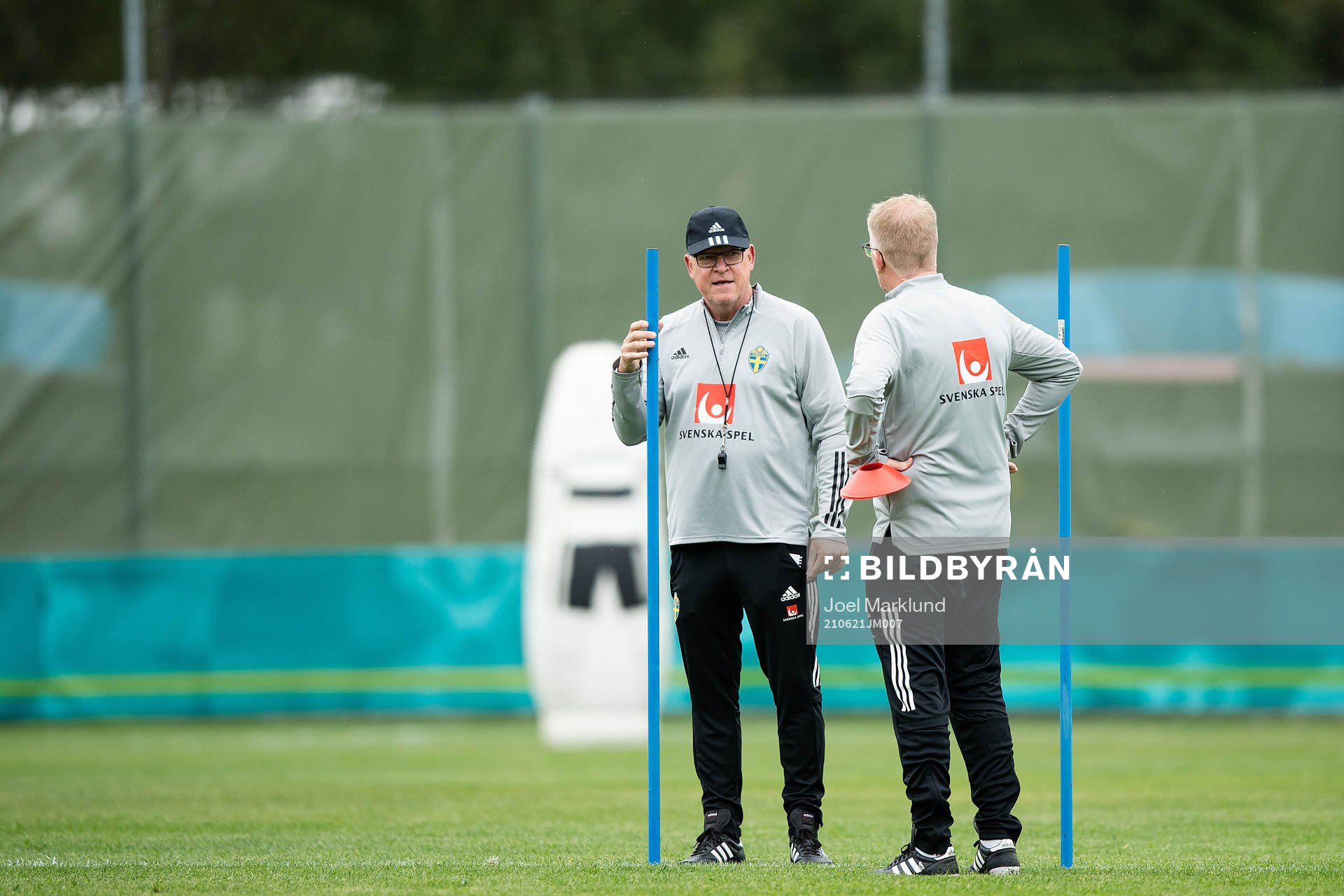 head coach Janne Andersson and scout Lars Jacobsson of the