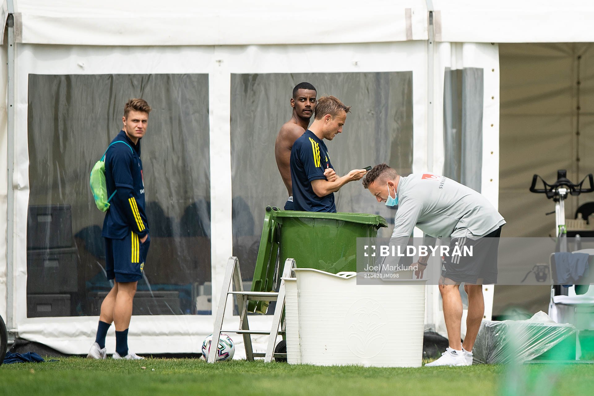 Mattias Svanberg, Alexander Isak and Pierre Bengtsson of