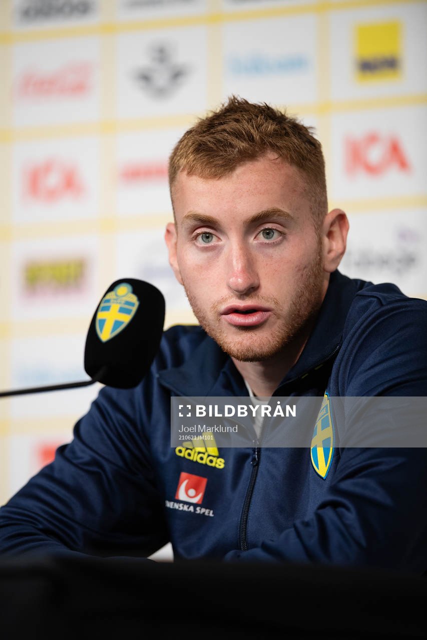 Dejan Kulusevski of the Swedish national football team at a