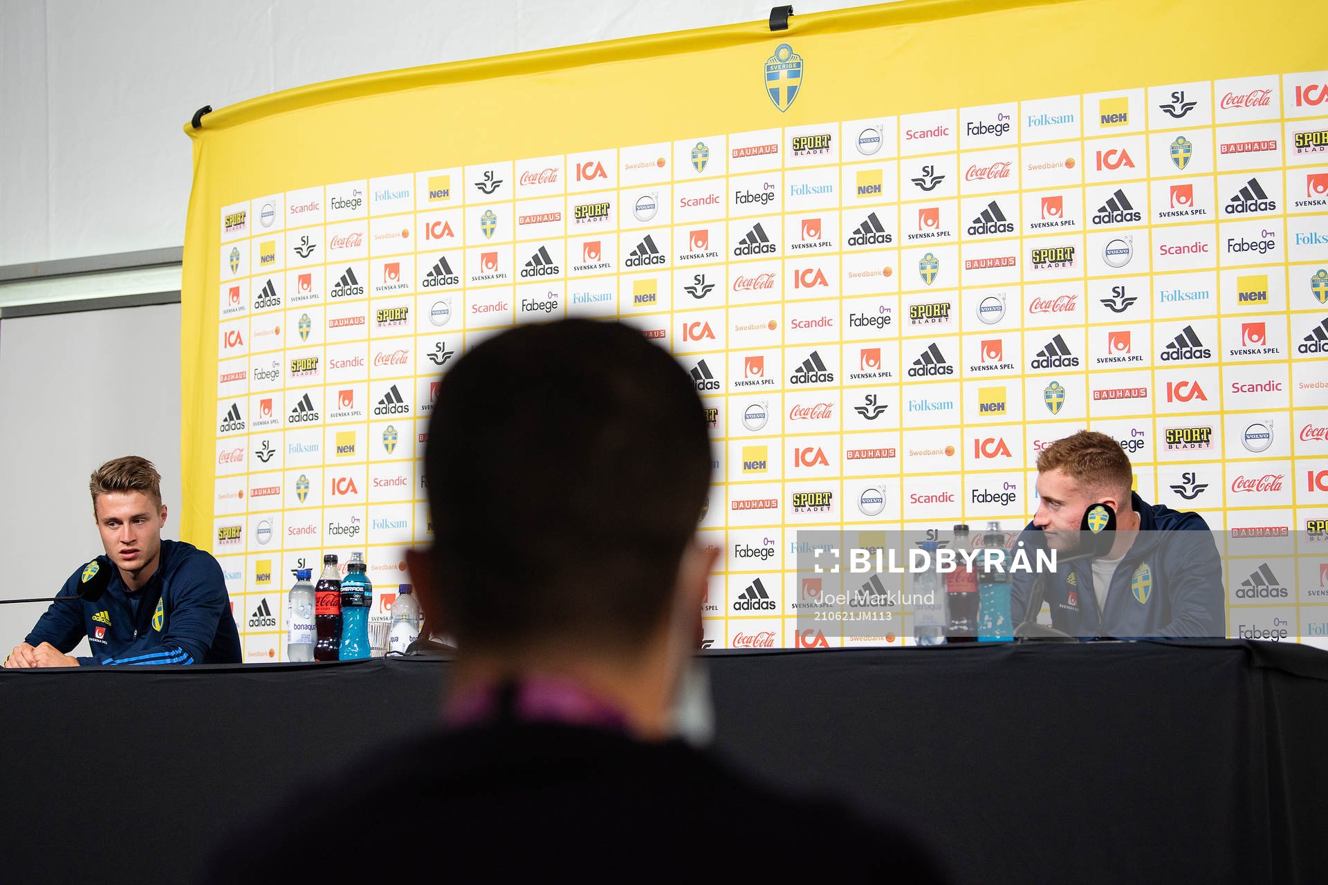 Mattias Svanberg and Dejan Kulusevski of the Swedish