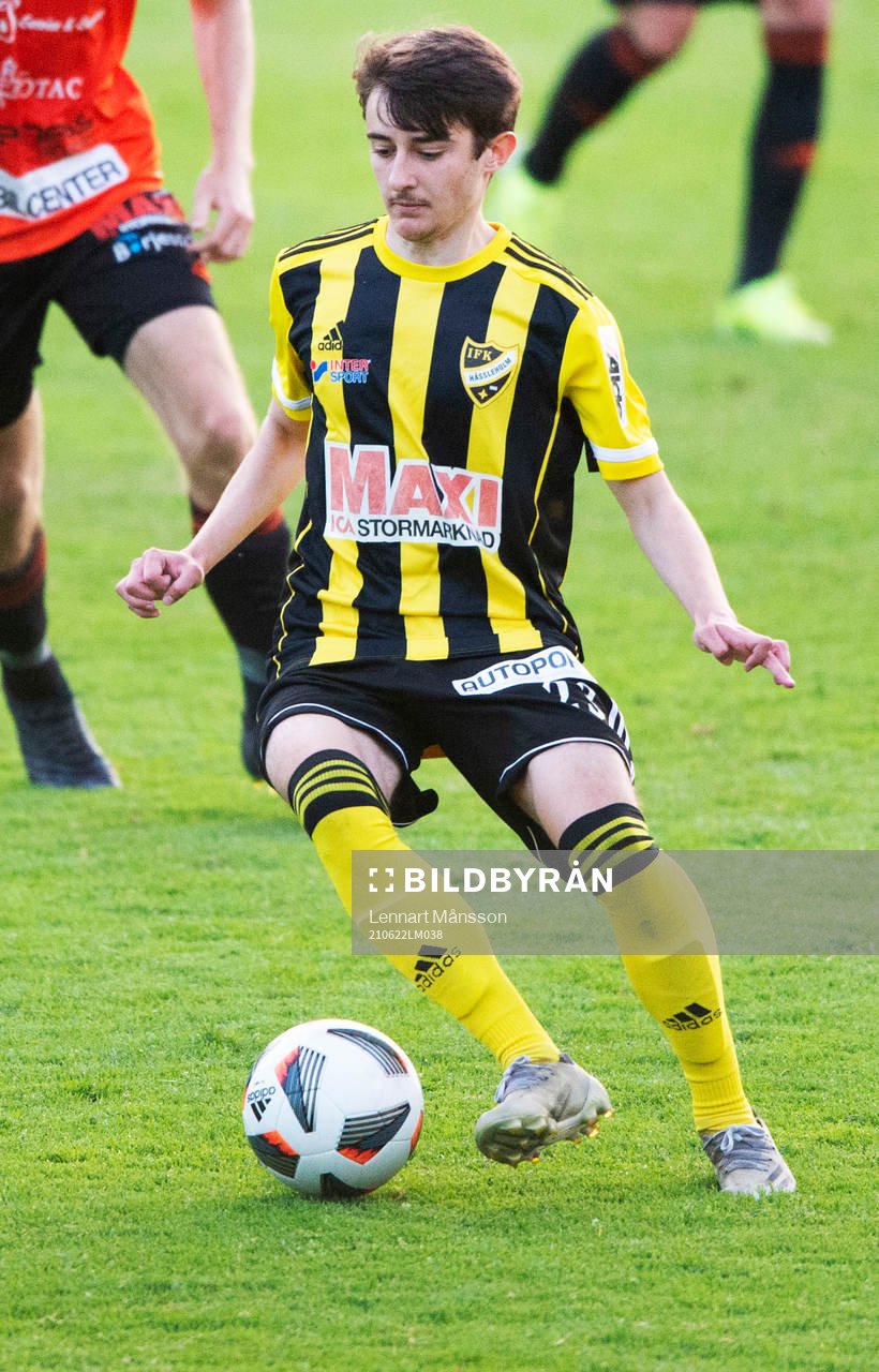 IFK Hässleholms Armin Culum  i matchen i div. 2 mellan