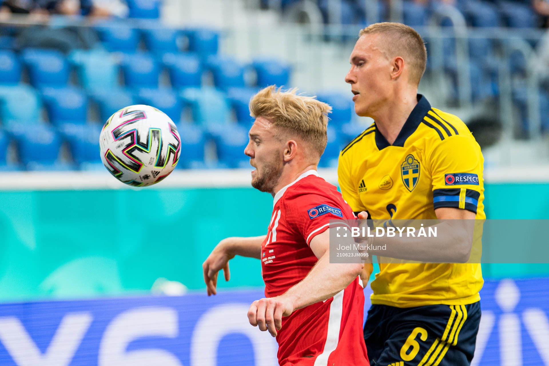 Kamil Jozwiak of Poland and Ludwig Augustinsson of Sweden