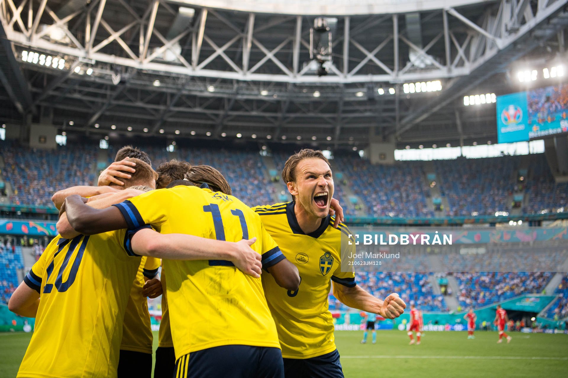 Albin Ekdal of Sweden celebrate