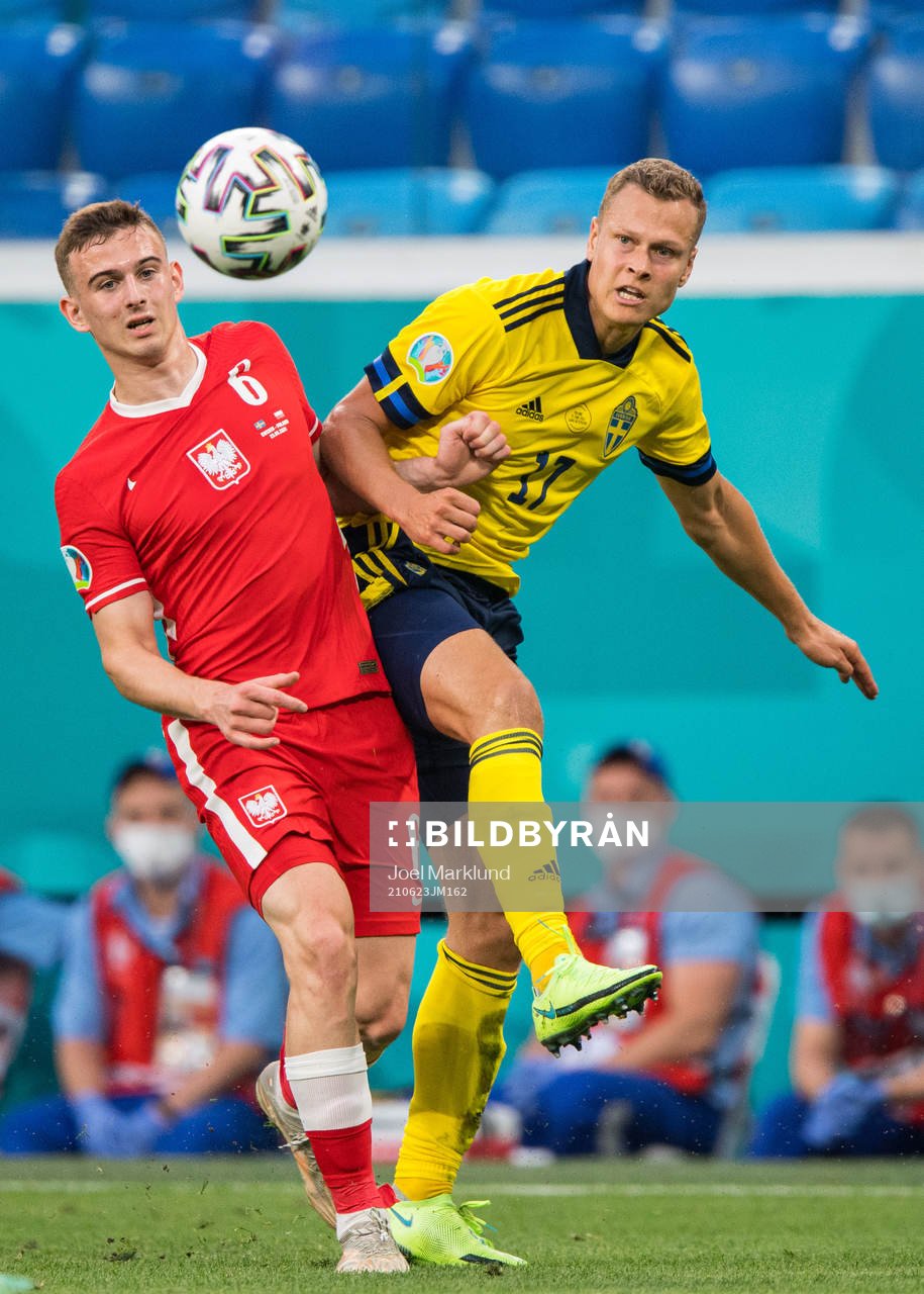Kacper Kozlowski of Poland and Viktor Claesson of Sweden