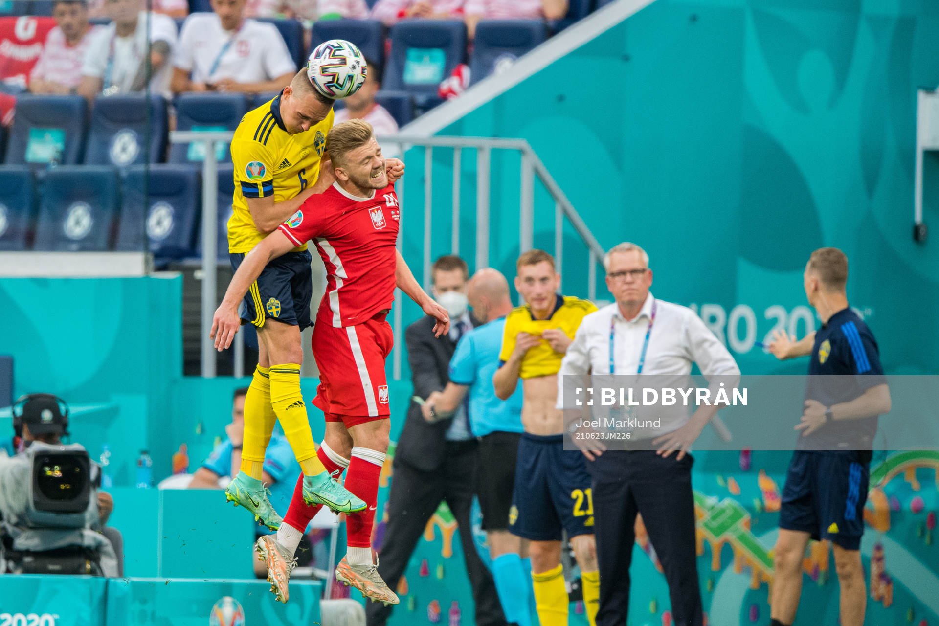 Ludwig Augustinsson of Sweden and Kamil Jozwiak of Poland