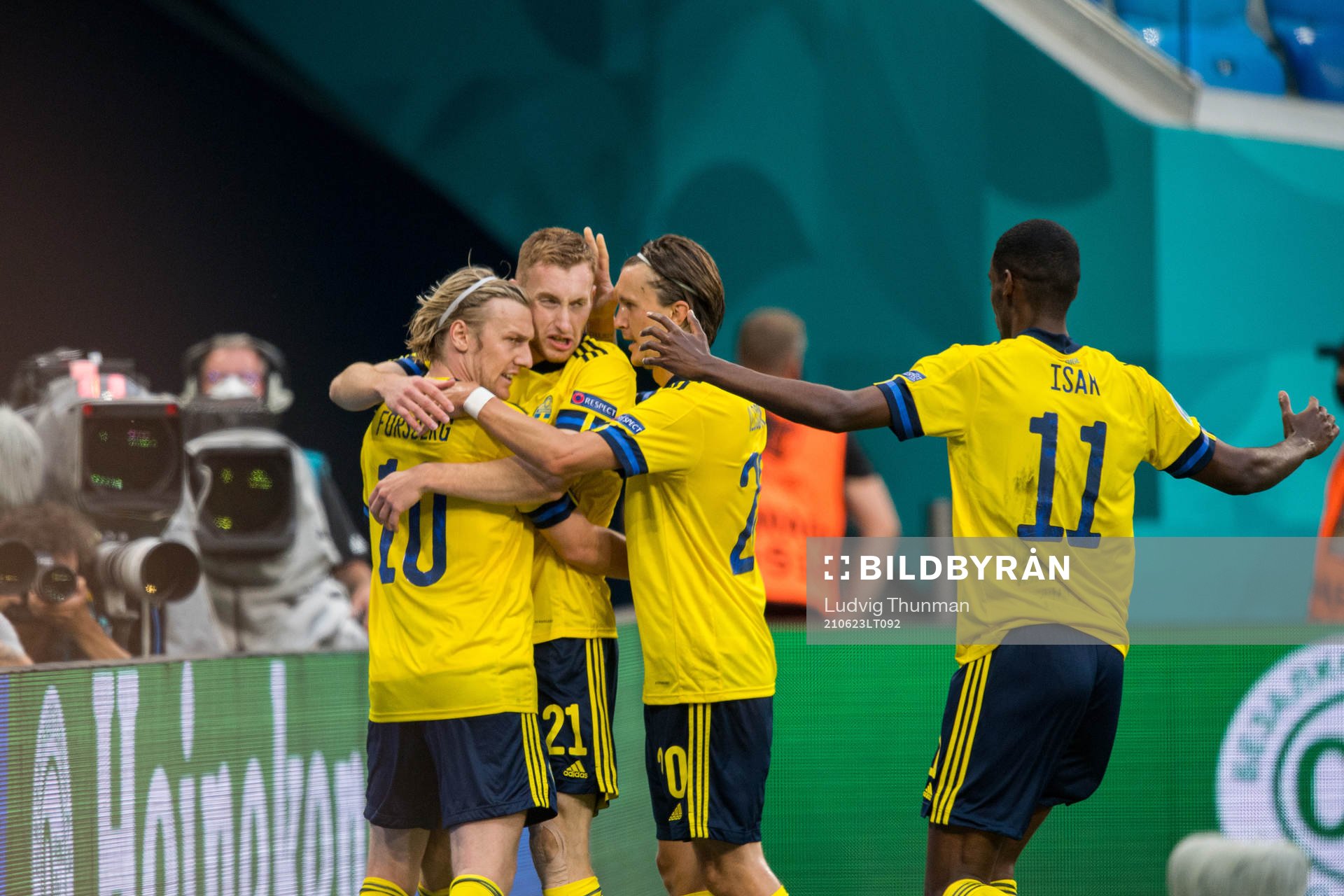 Emil Forsberg celebrate with Dejan Kulusevski, Kristoffer Olsson and Alexander Isak of Sweden after scoring the 2-0 goal during the UEFA Euro 2020 Football Championship match between Sweden and Poland on June 23, 2021 in Saint Petersburg.