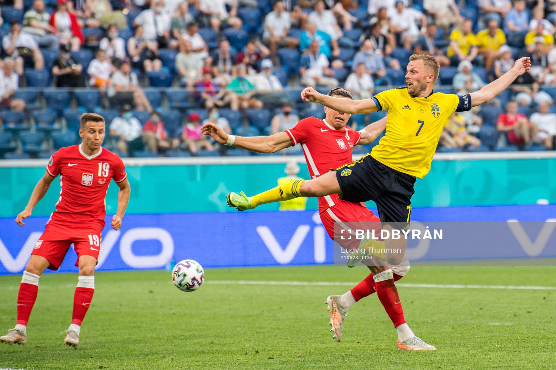 Sebastian Larsson of Sweden