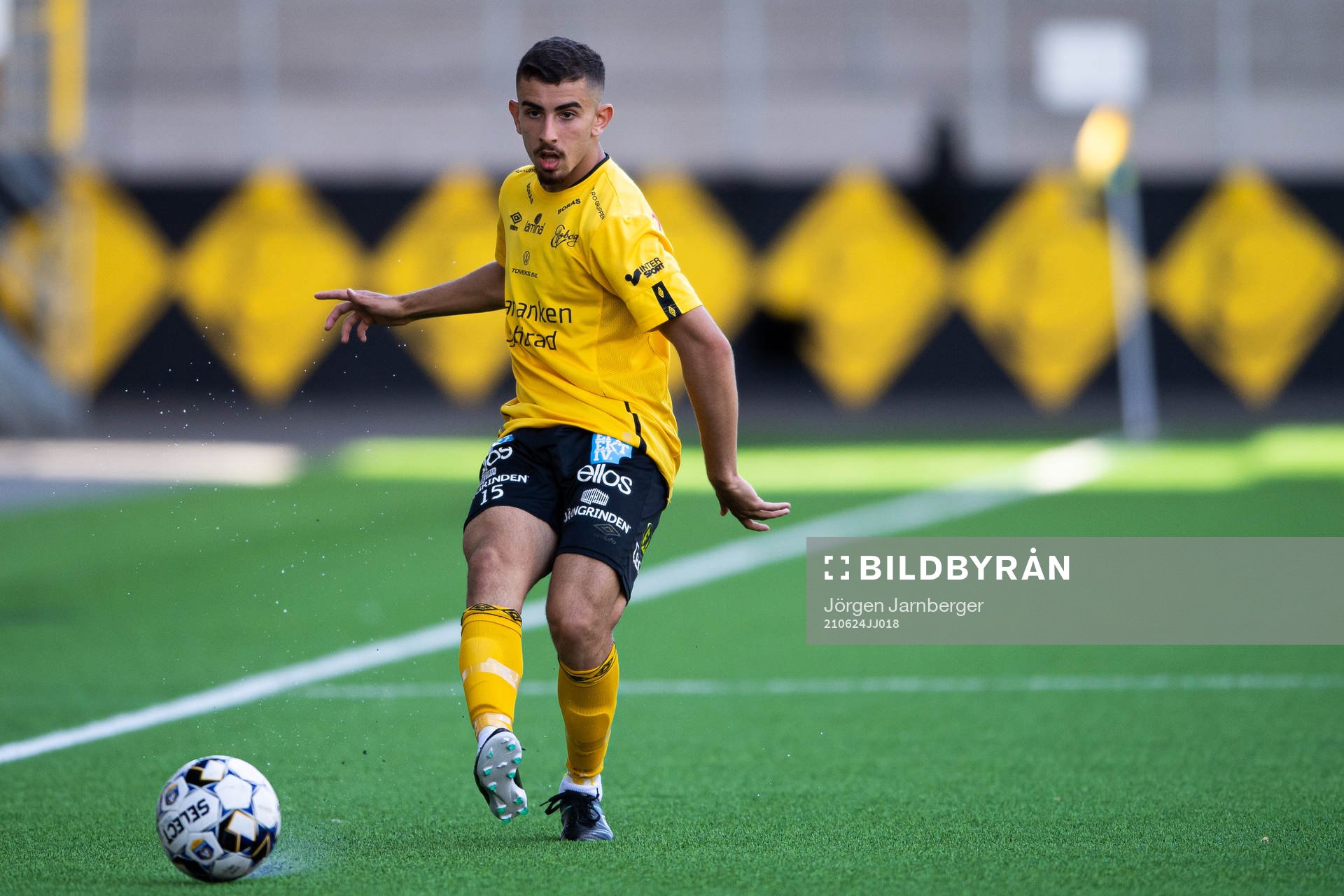Elfsborgs Johannes Abdulahad under fotbollsmatchen i P19 Allsvenskan södra mellan Elfsborg och Trelleborg den 24 juni 2021 i Borås.