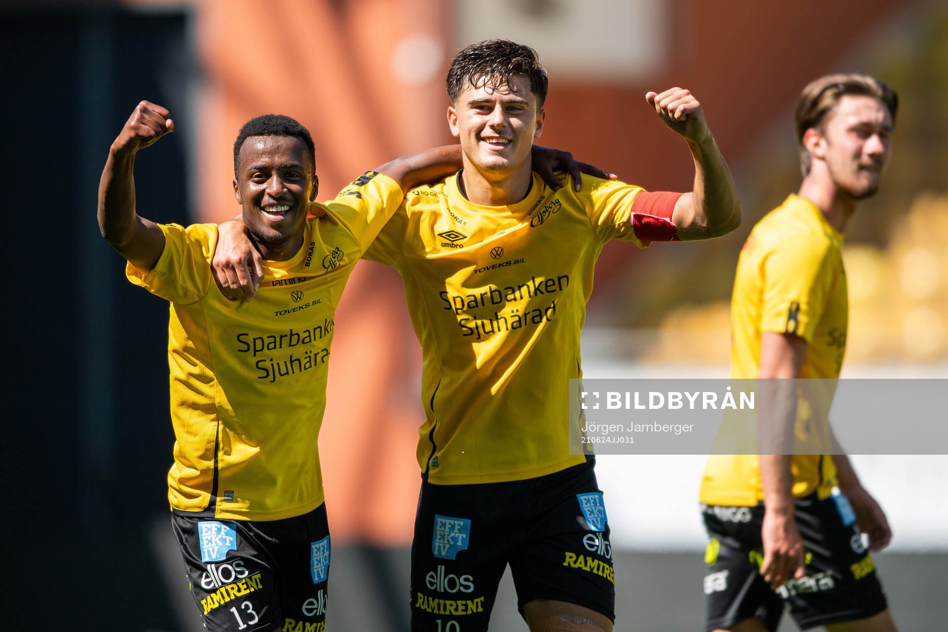 Elfsborgs Awil Hassan och Besfort Zeneli jublar