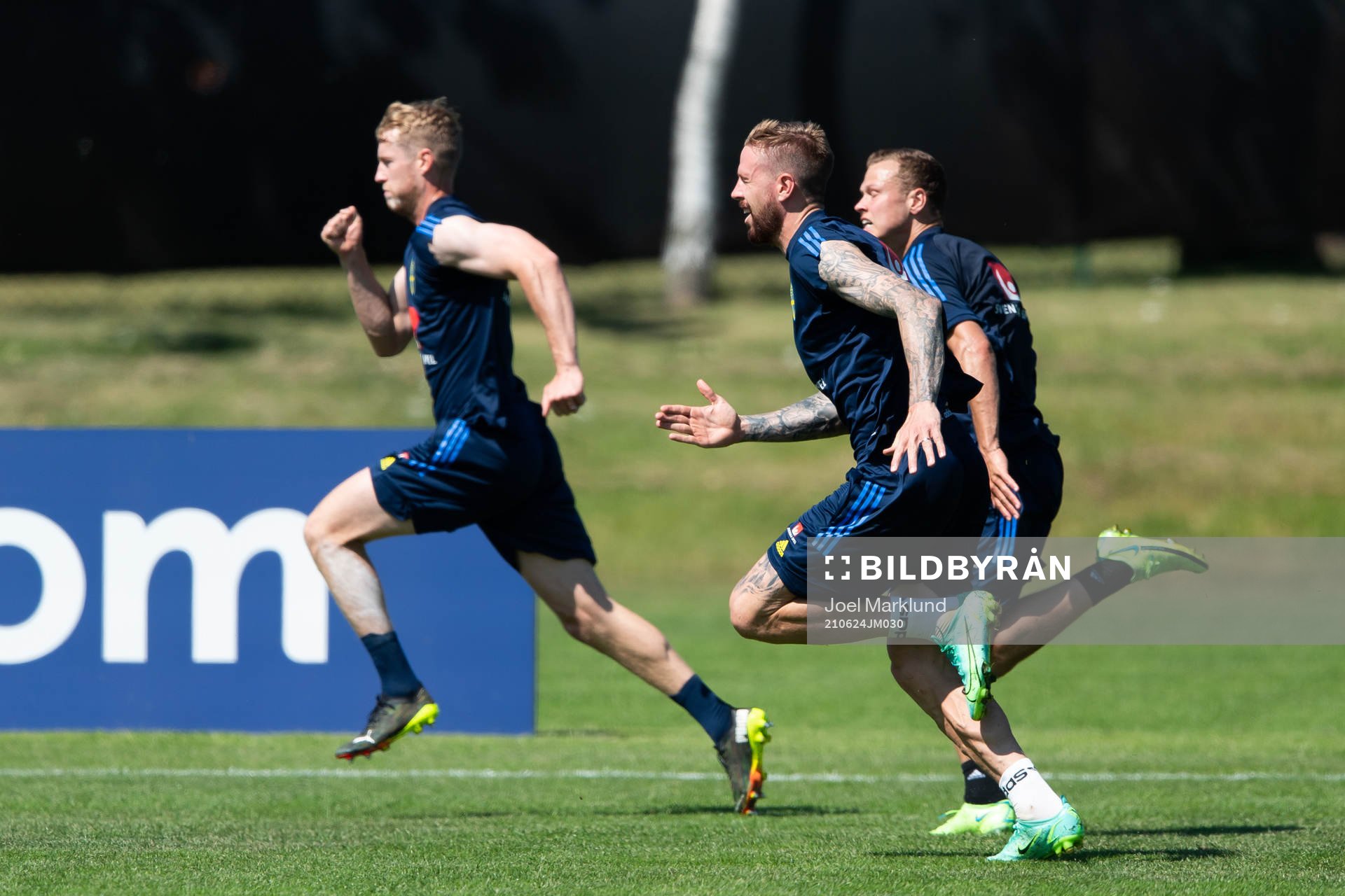 Filip Heleander and Pontus Jansson of the Swedish national