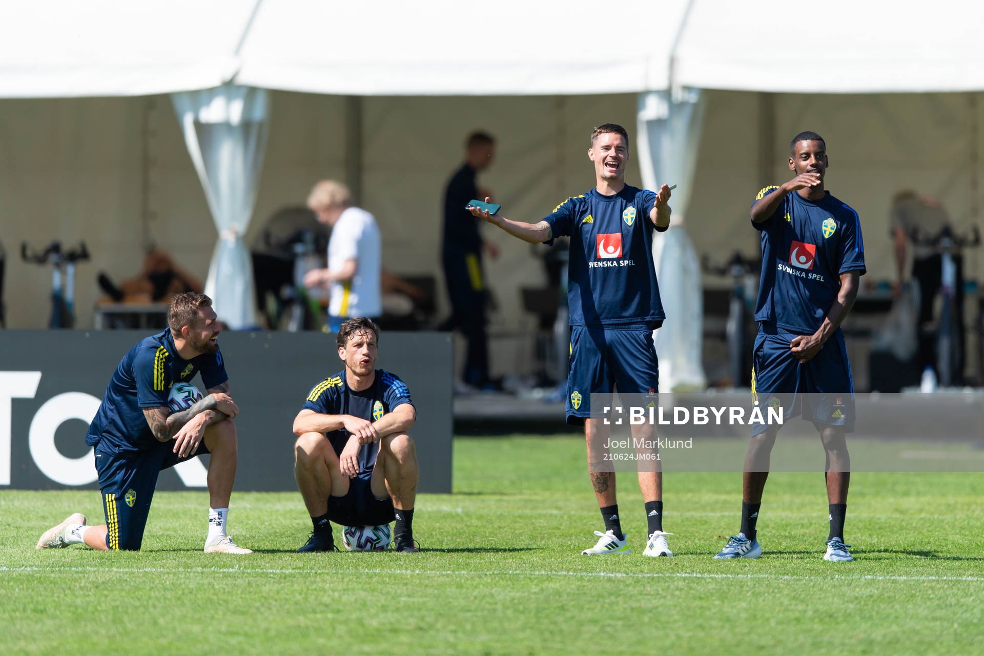 goalkeeper Kristoffer Nordfeldt, Gustav Svensson, Mikael