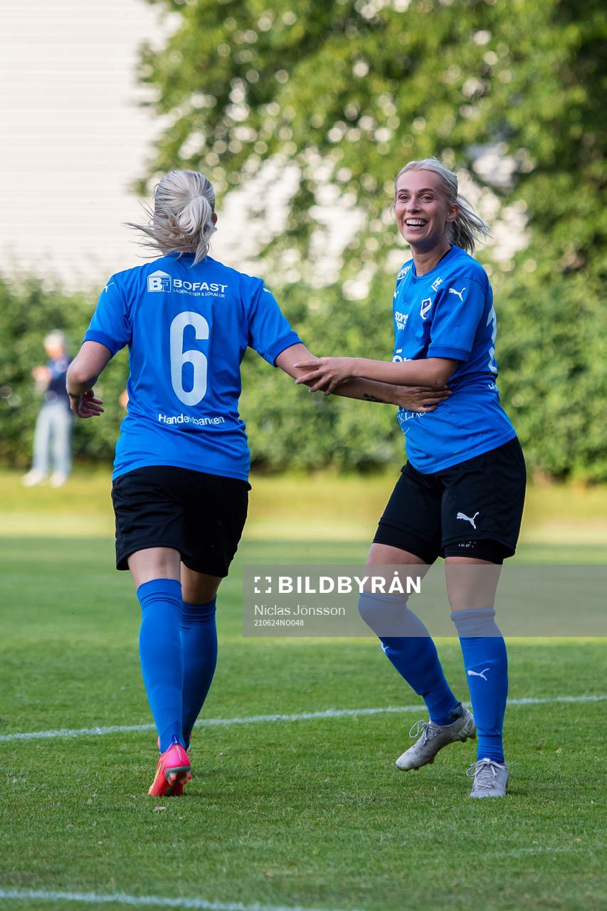 Halmstads Nellie Andersson jublar