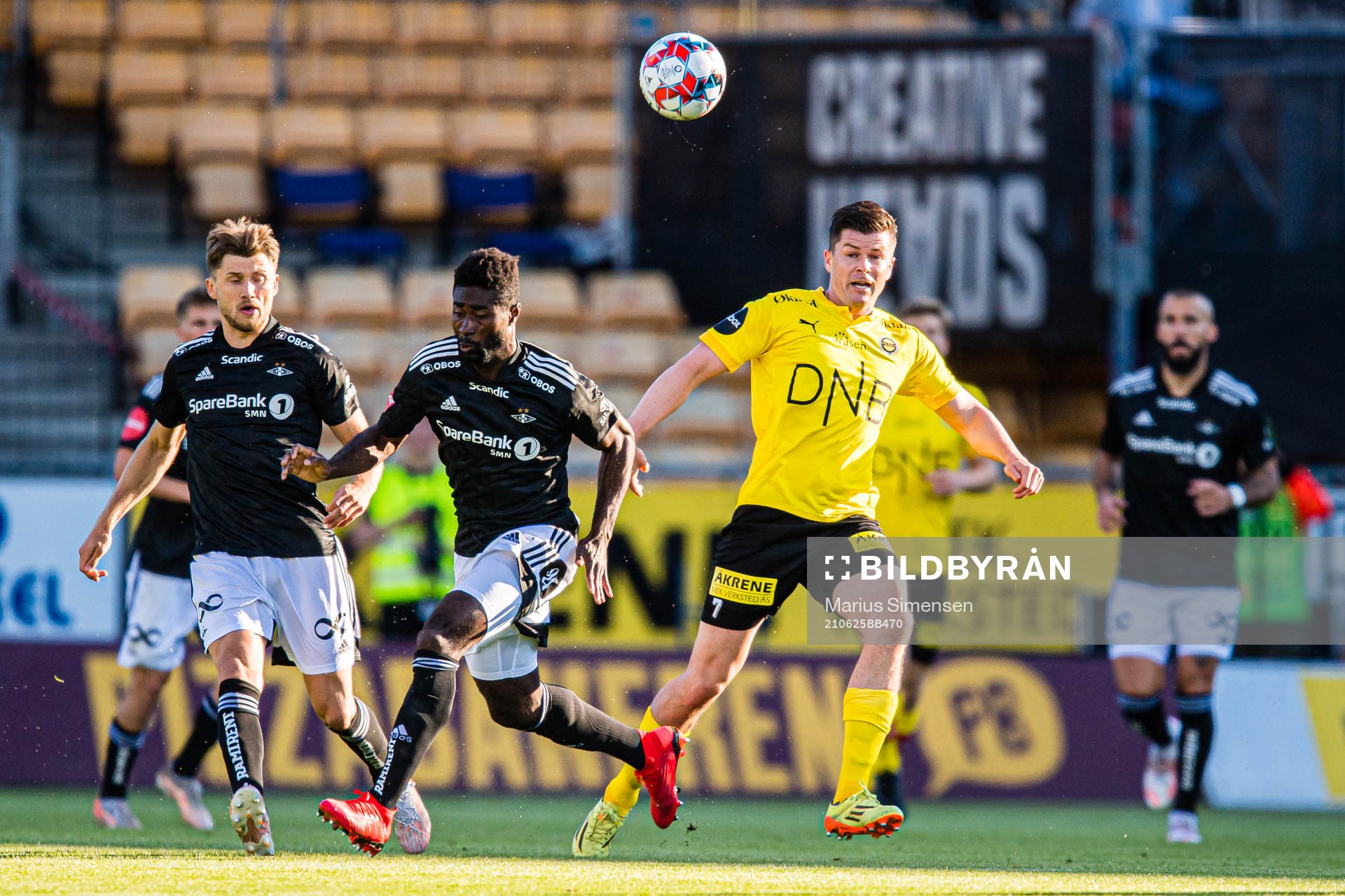 Alexander Banor Tettey of Rosenborg and Pål Andre Helland