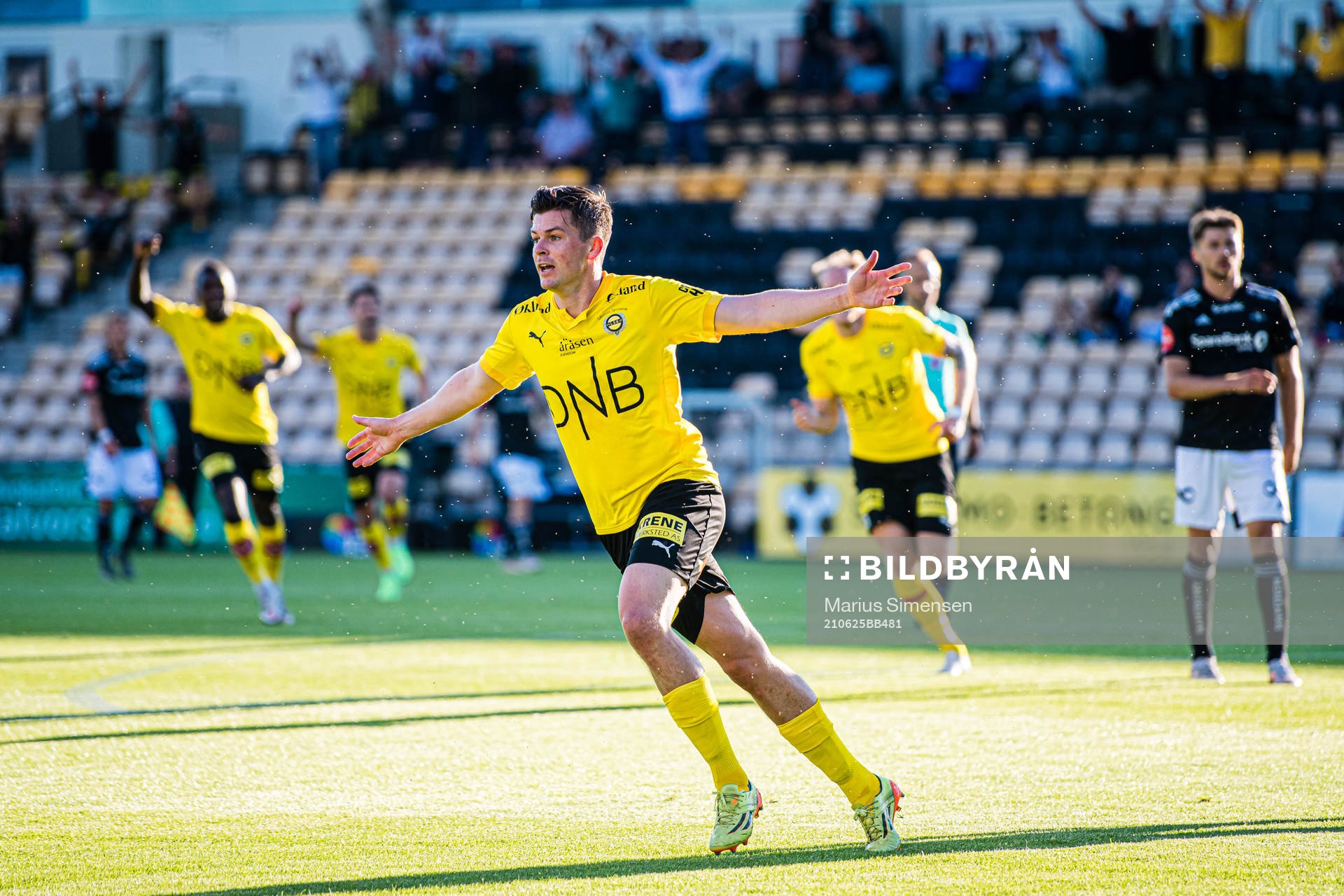 Pål Andre Helland of Lillestrøm celebrates