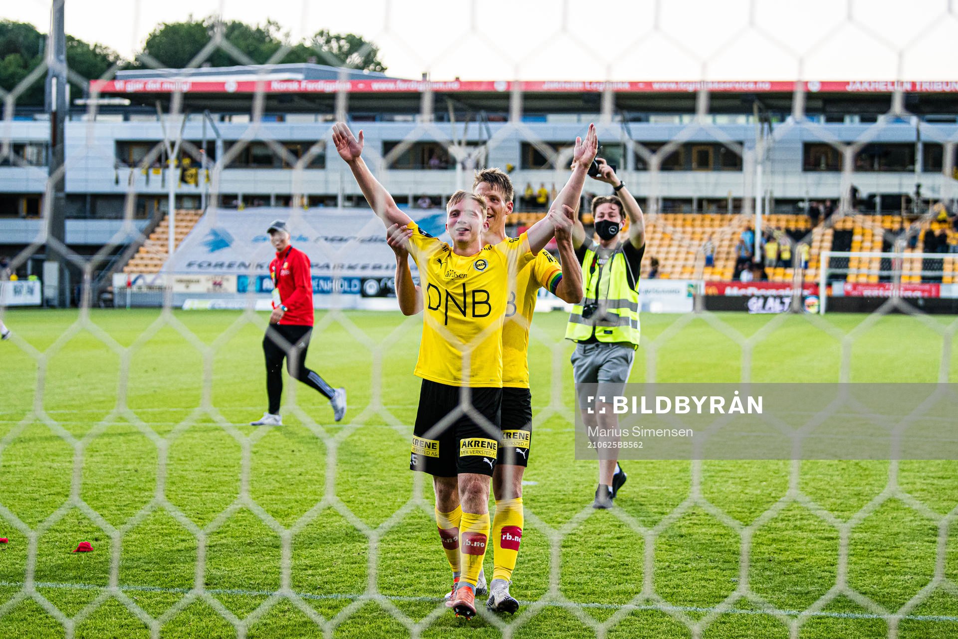 Eskil Smidesang Edh and Thomas Lehne Olsen of Lillestrøm