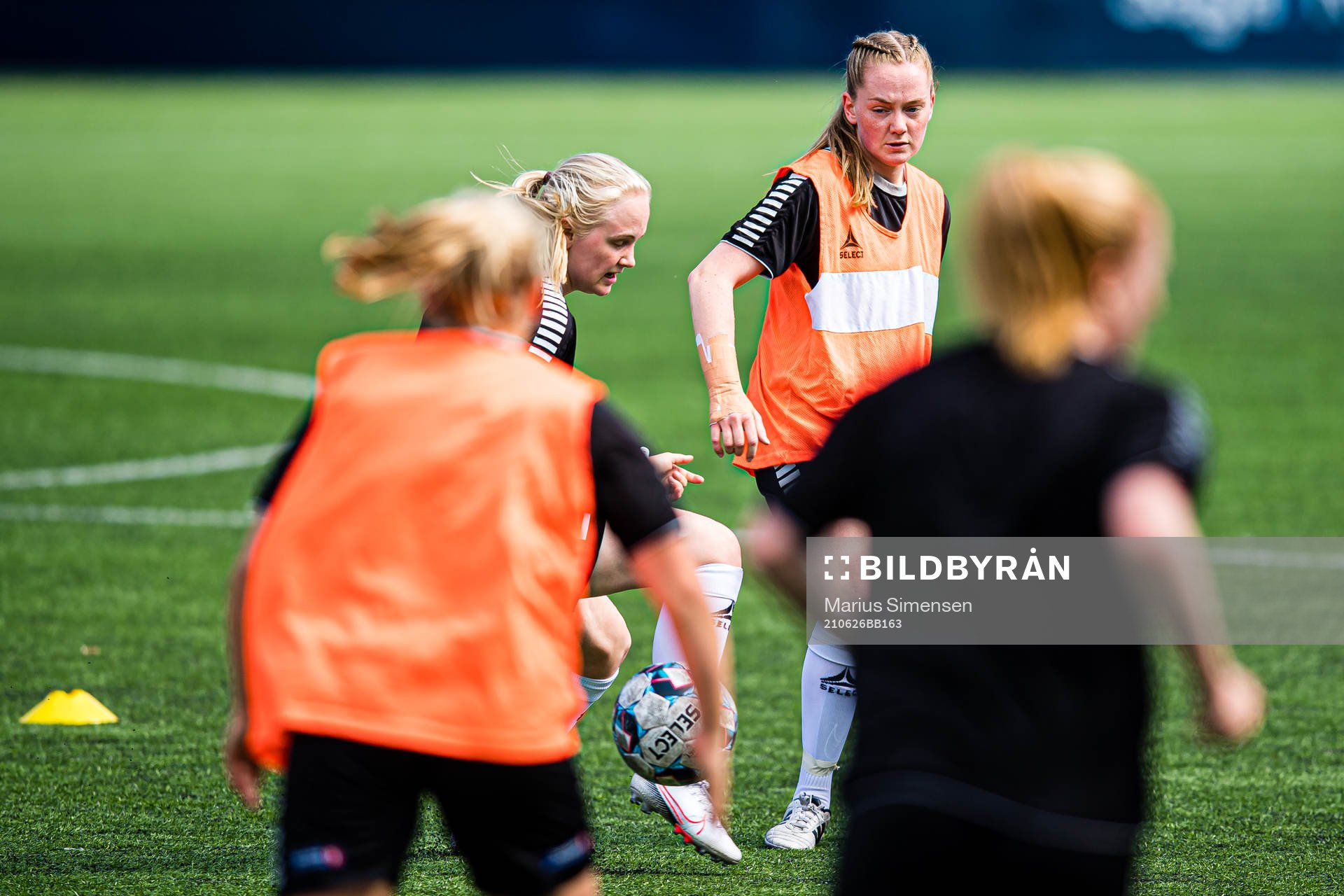 Charlotte Listedt Haddeland of Hønefoss warms up