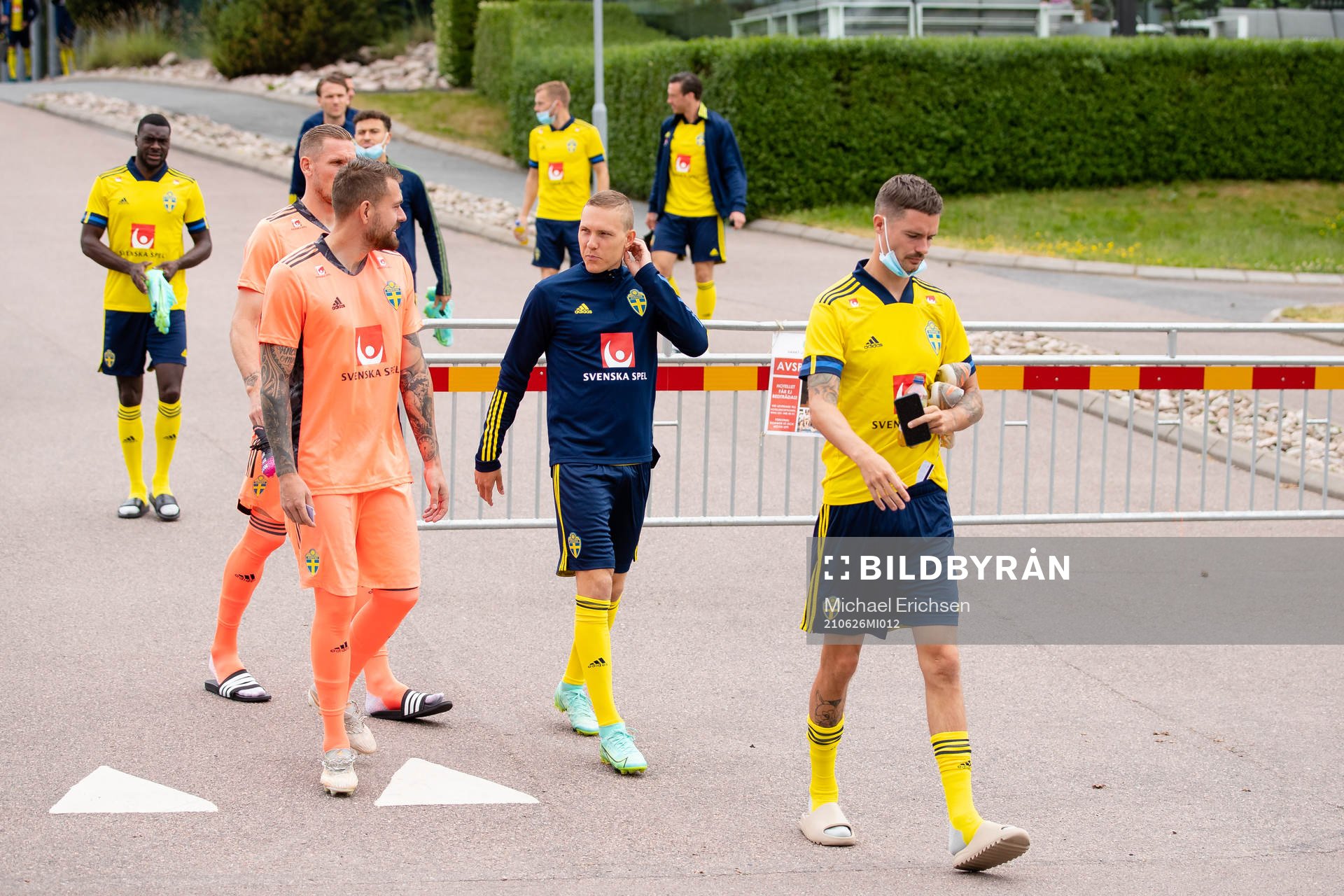 Goalkeeper Robin Olsen, goalkeeper Kristoffer Nordfeldt,