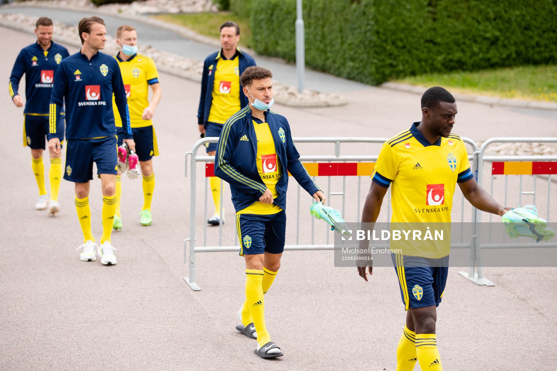 Jordan Larsson and Ken Sema of the Swedish national