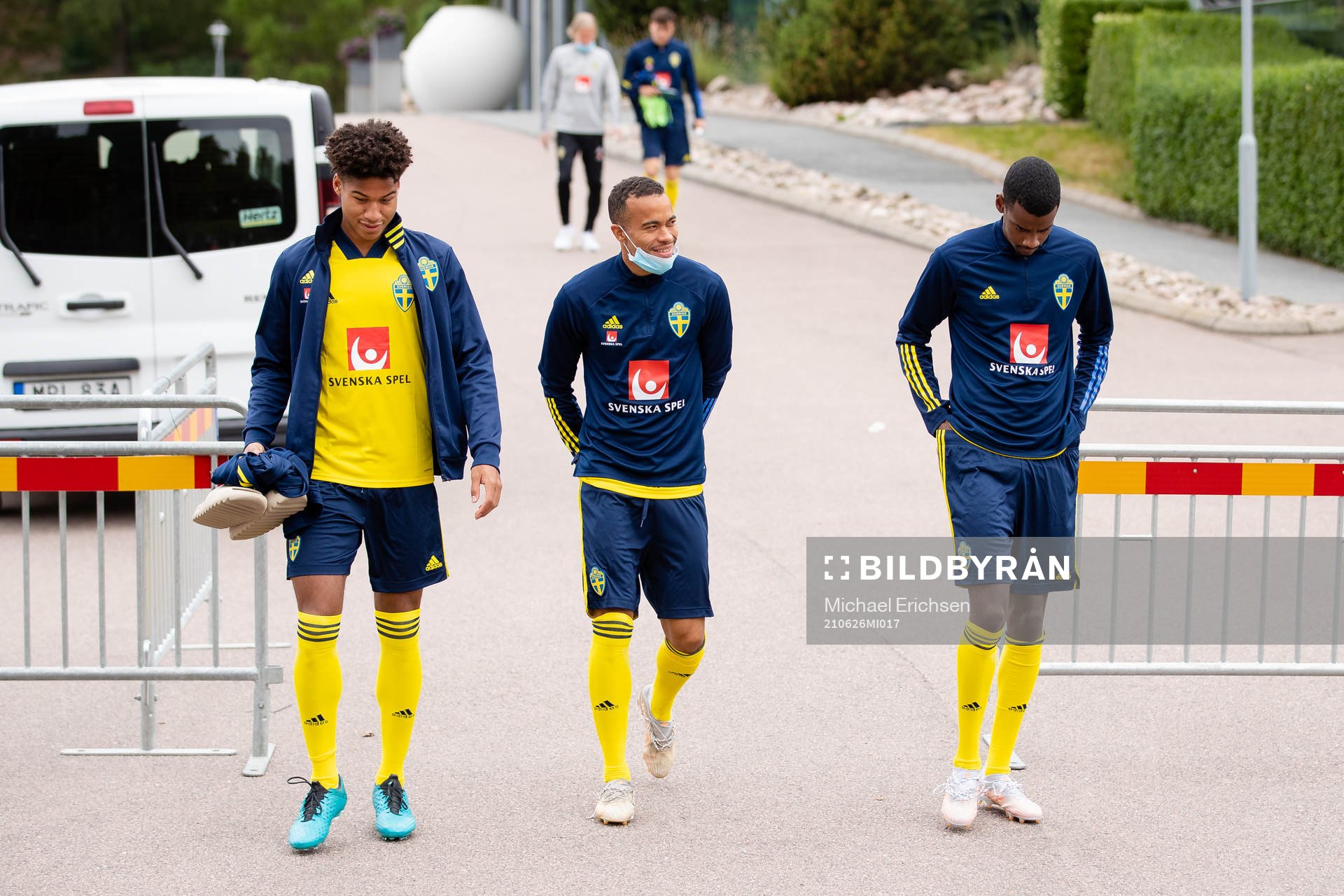 Jens Cajuste, Robin Quaison and Alexander Isak  of the