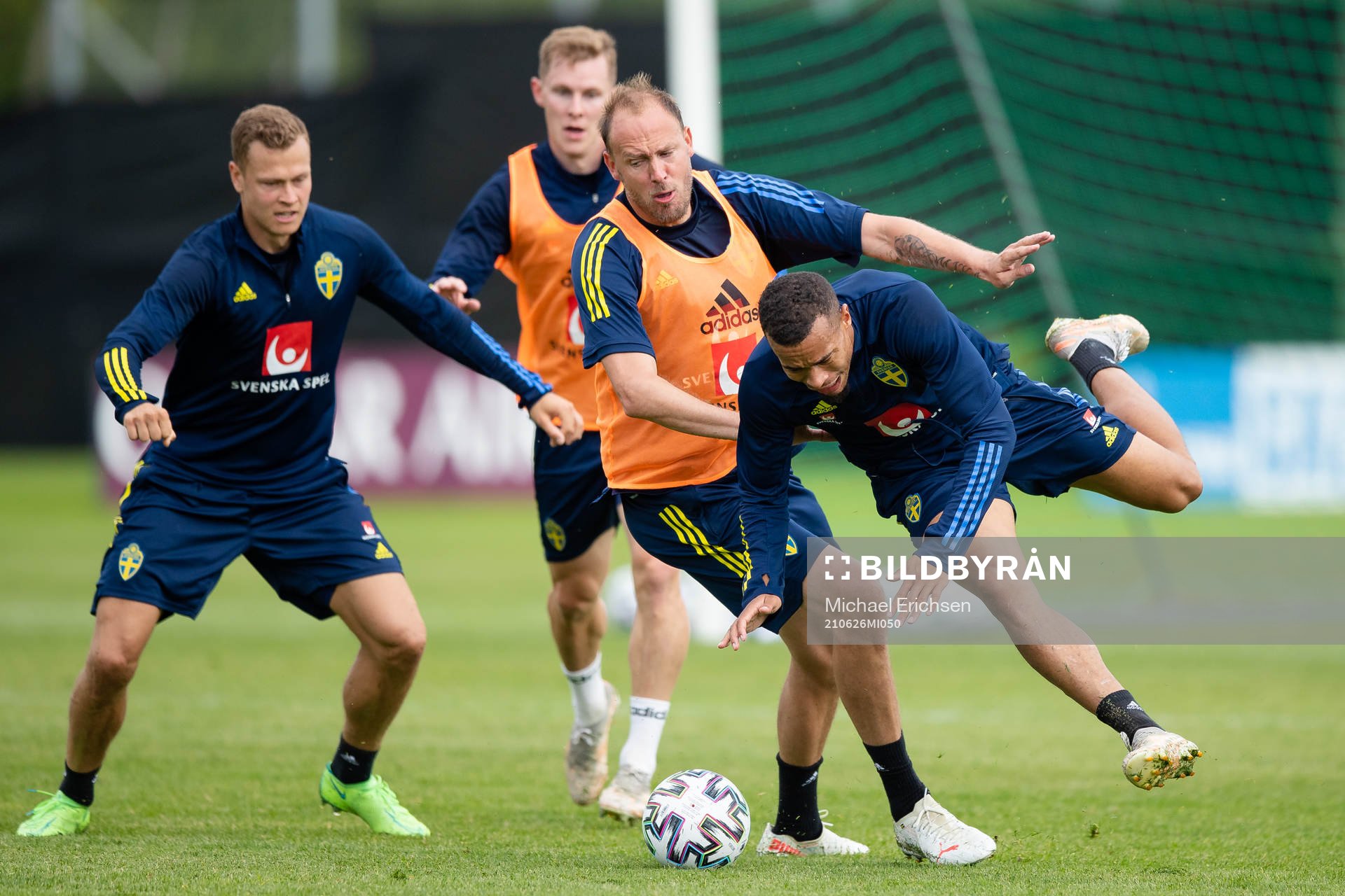 Andreas Granqvist  and Robin Quaison of the Swedish
