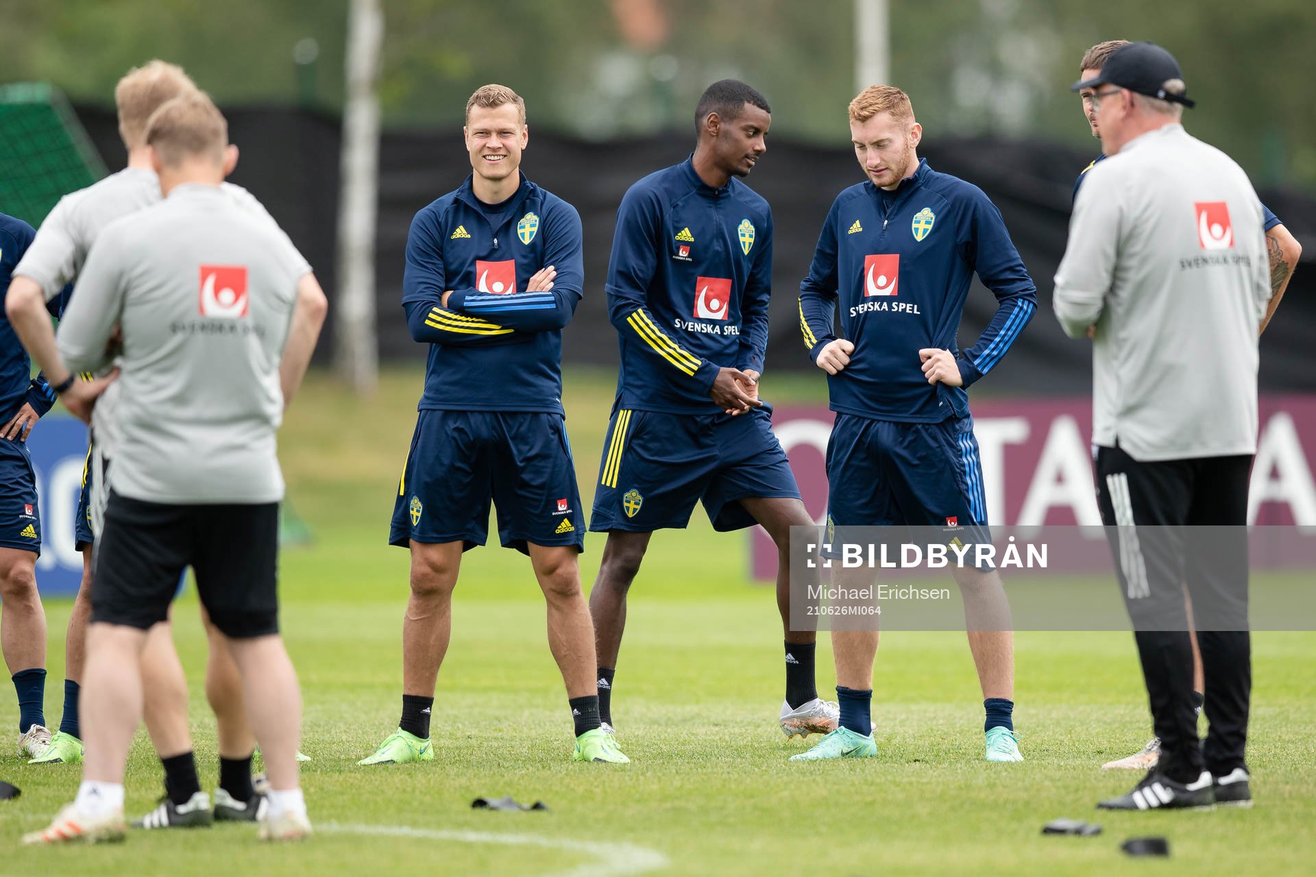 Viktor Claesson, Alexander Isak and Dejan Kulusevski of the