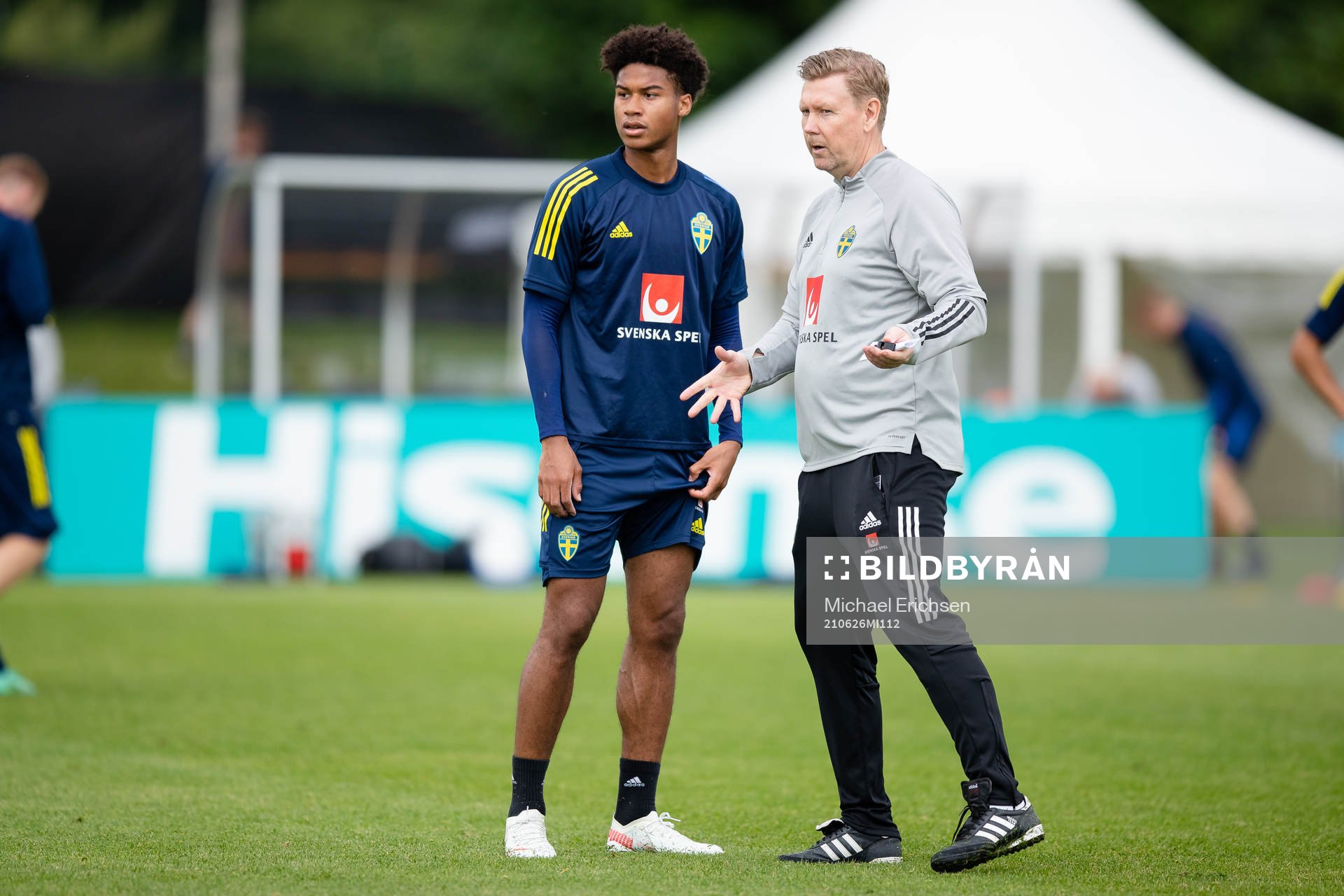 Jens Cajuste and assistant coach Peter Wettergren of the