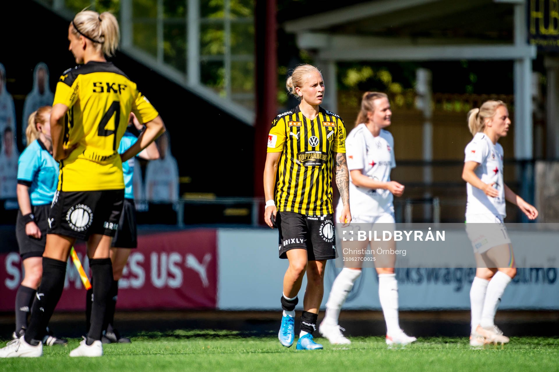 Häckens Filippa Curmark deppar med lagkamraterna