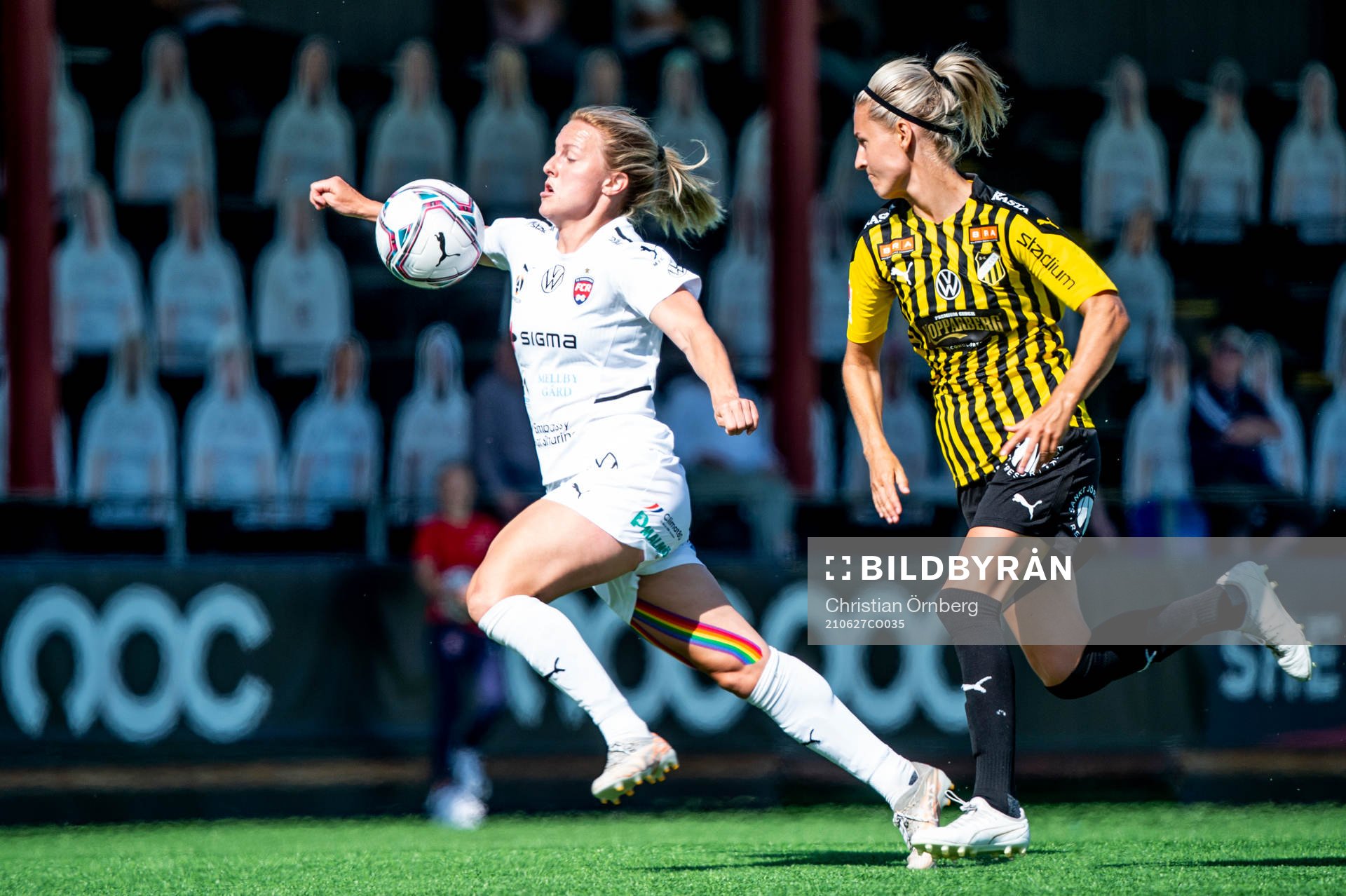 Rosengårds Mimmi Larsson och Häckens Emma Kullberg